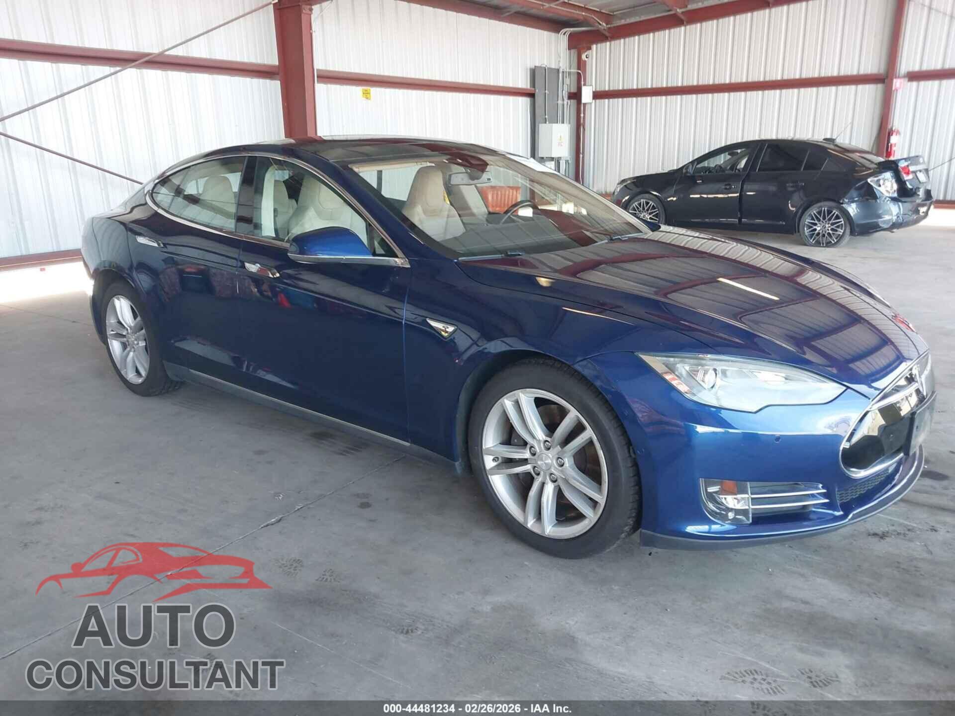 TESLA MODEL S 2015 - 5YJSA1S27FF085312