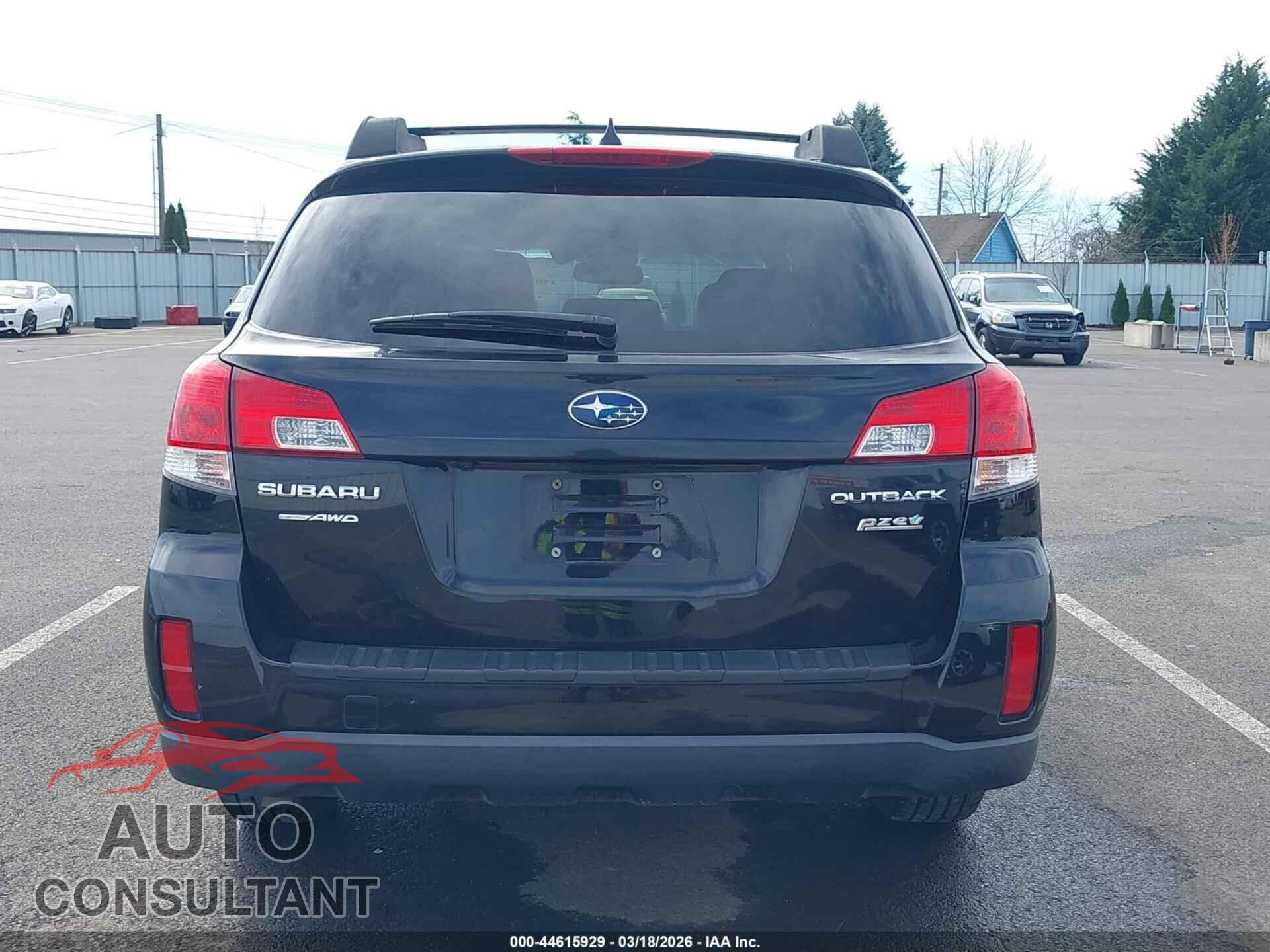 SUBARU OUTBACK 2013 - 4S4BRBSC2D3282188