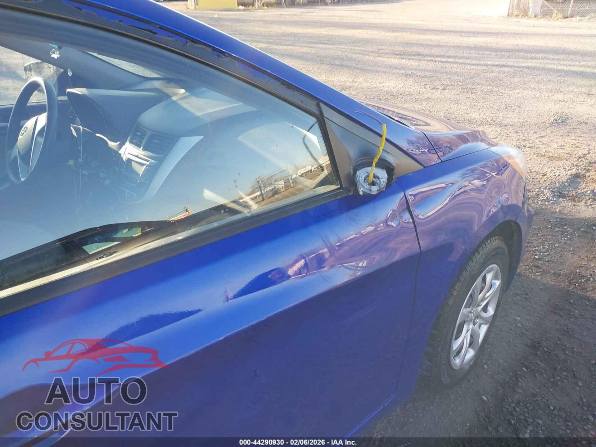 HYUNDAI ACCENT 2013 - KMHCT4AE9DU464405