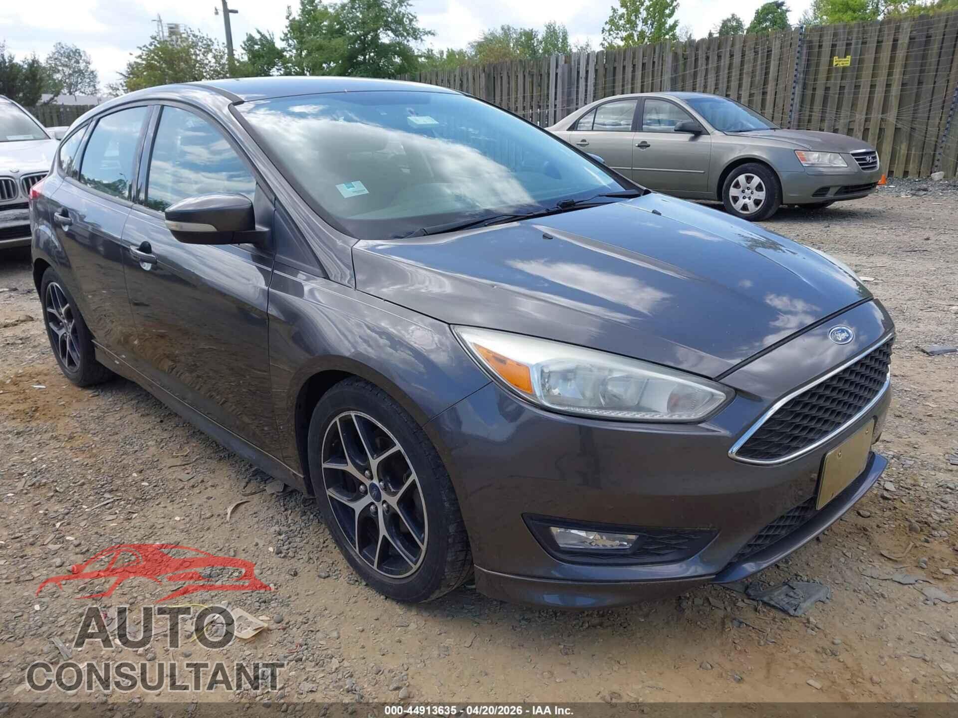 FORD FOCUS 2015 - 1FADP3K22FL298514