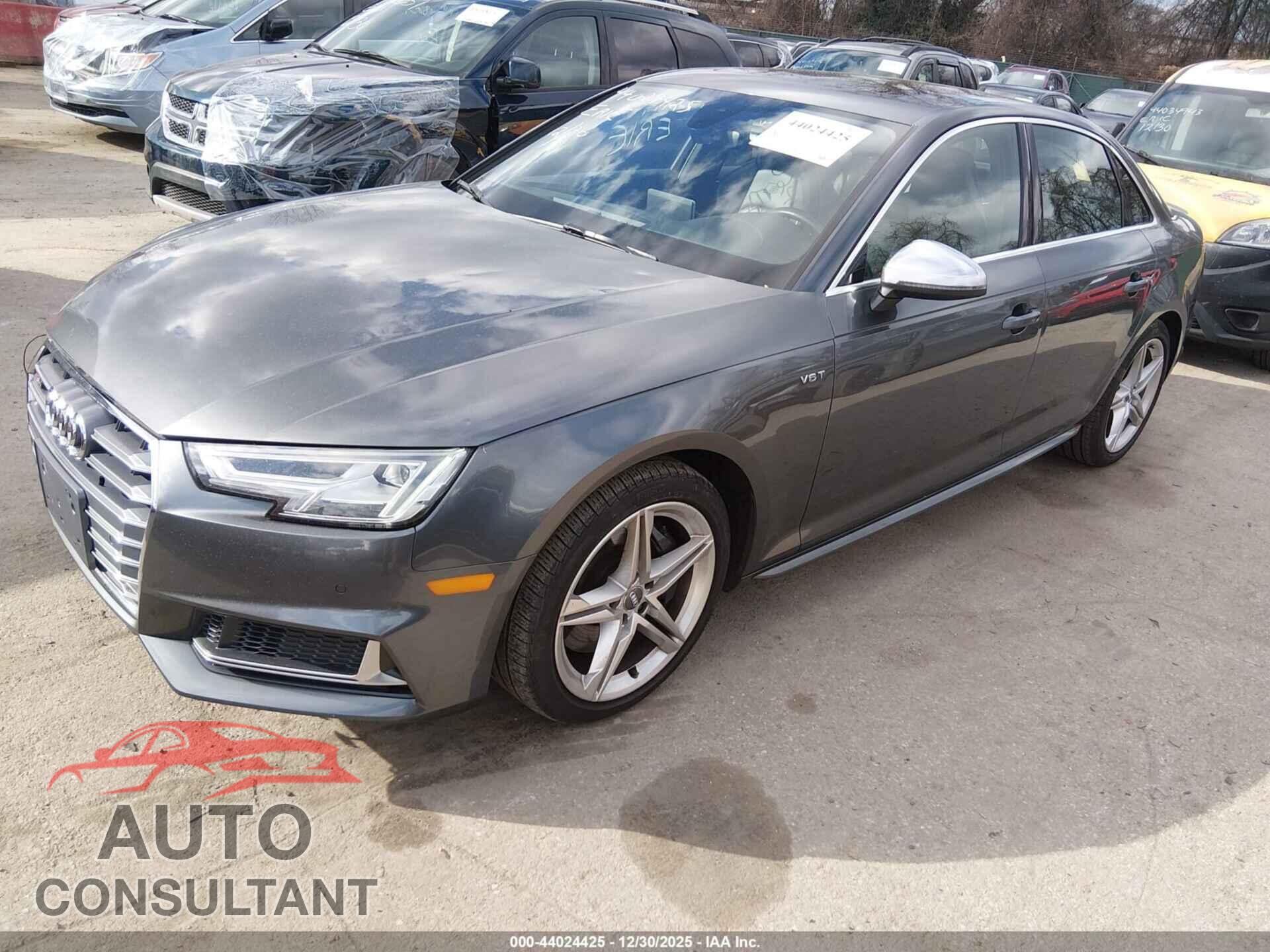 AUDI S4 2018 - WAUB4AF41JA225470
