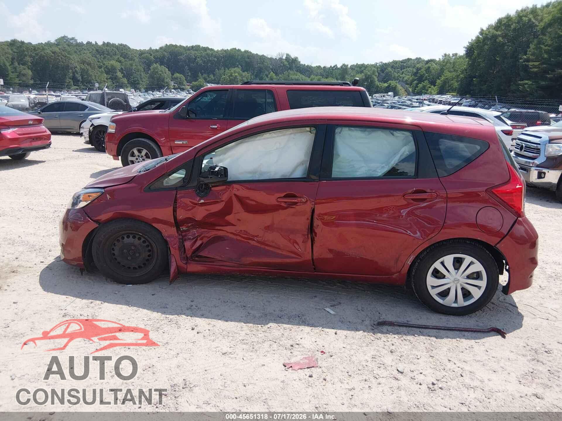 NISSAN VERSA NOTE 2017 - 3N1CE2CP8HL381987
