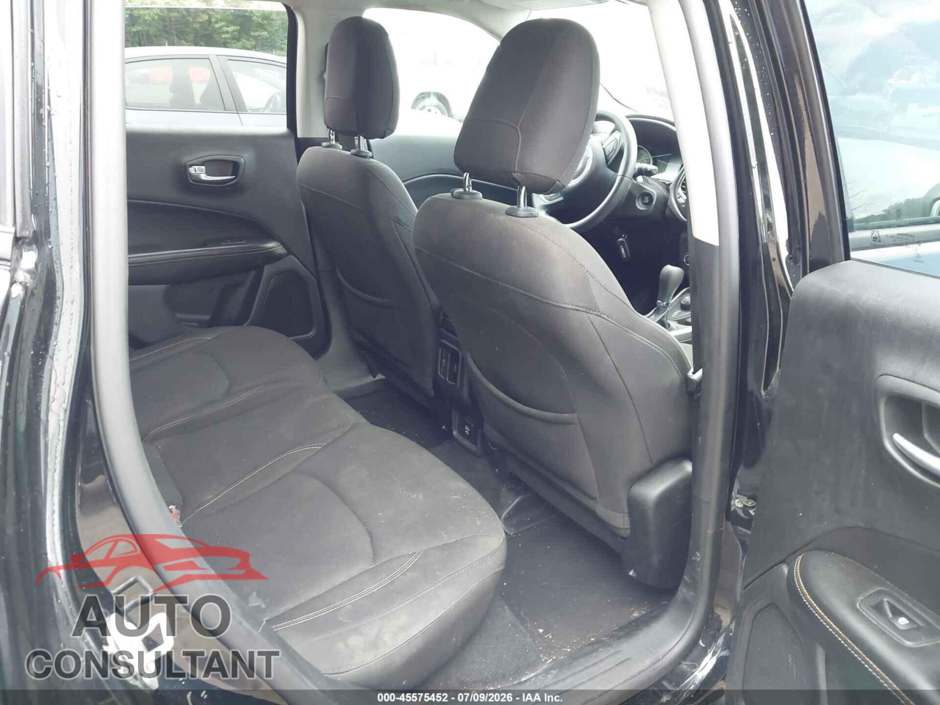 JEEP COMPASS 2017 - 3C4NJDAB9HT636179