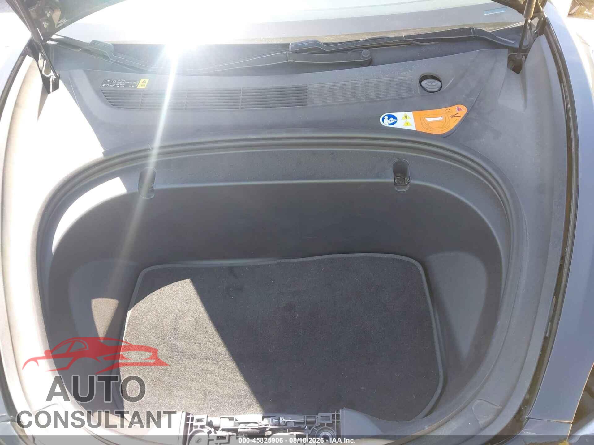TESLA MODEL 3 2018 - 5YJ3E1EA6JF012565