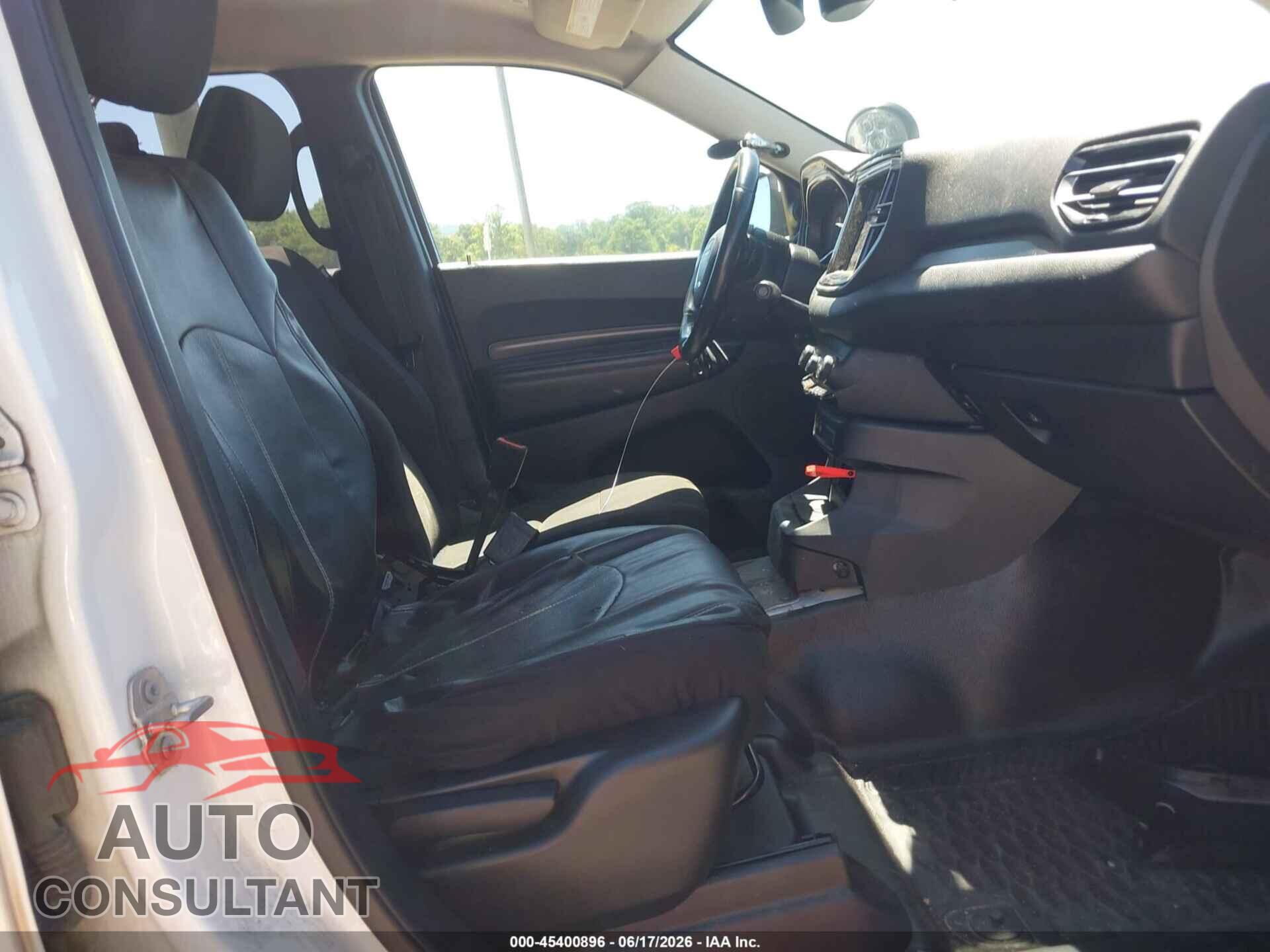 DODGE DURANGO 2021 - 1C4SDJFT4MC724685