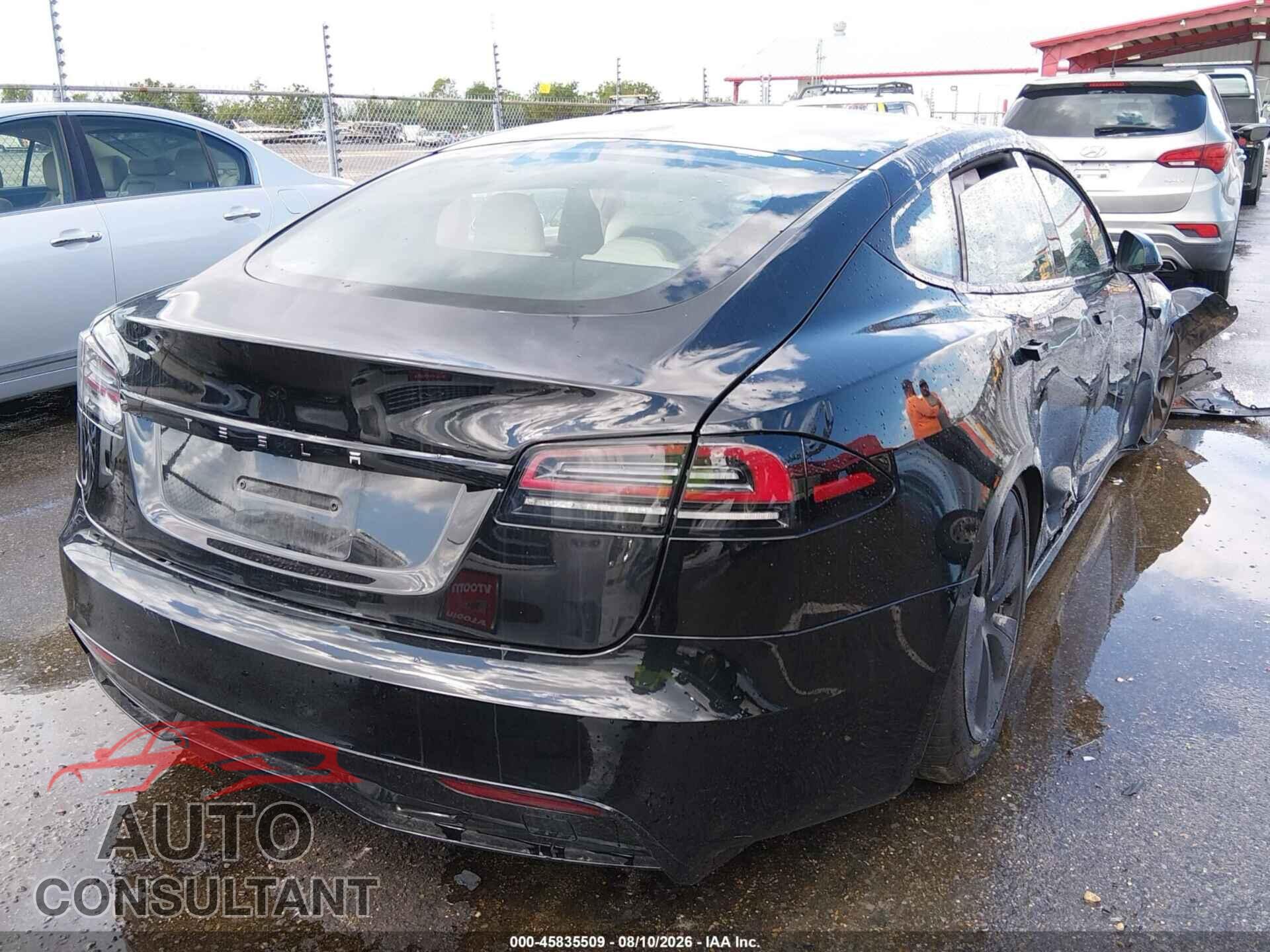 TESLA MODEL S 2024 - 5YJSA1E55RF538398