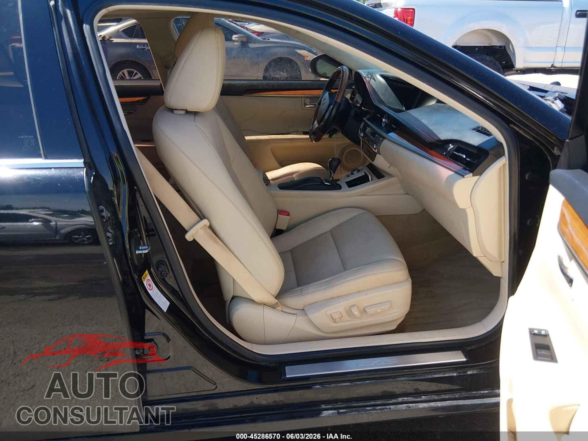 LEXUS ES 300H 2013 - JTHBW1GG7D2000716