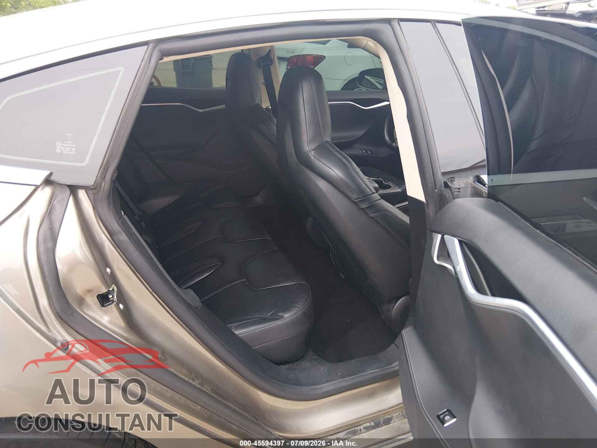 TESLA MODEL S 2015 - 5YJSA1H2XFF092648
