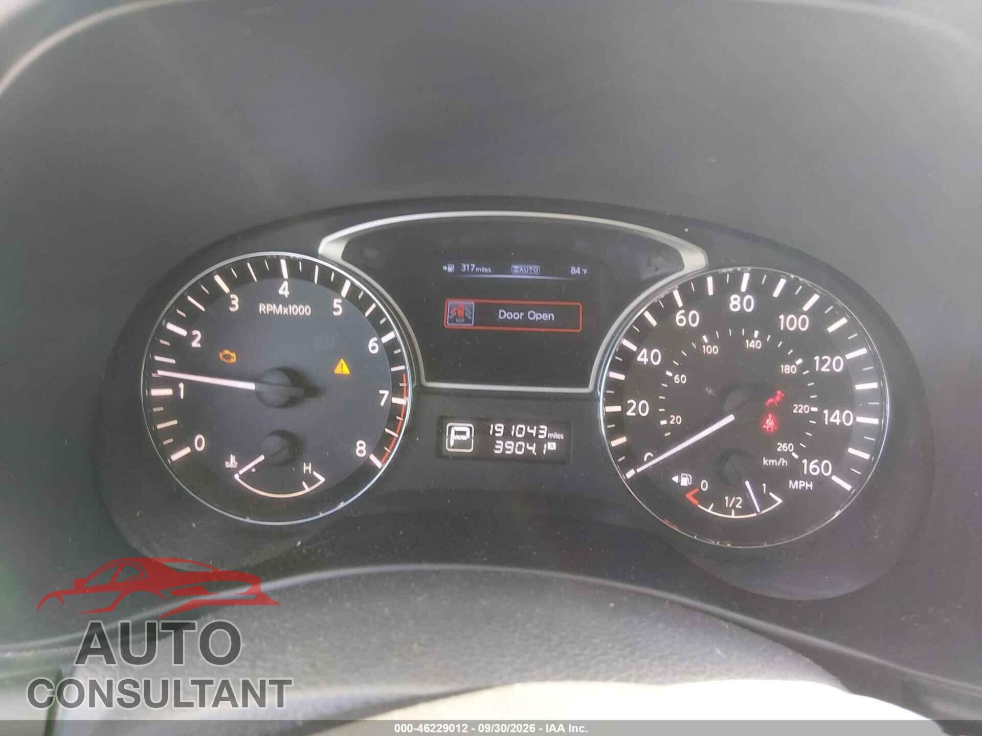 NISSAN PATHFINDER 2013 - 5N1AR2MM5DC671313