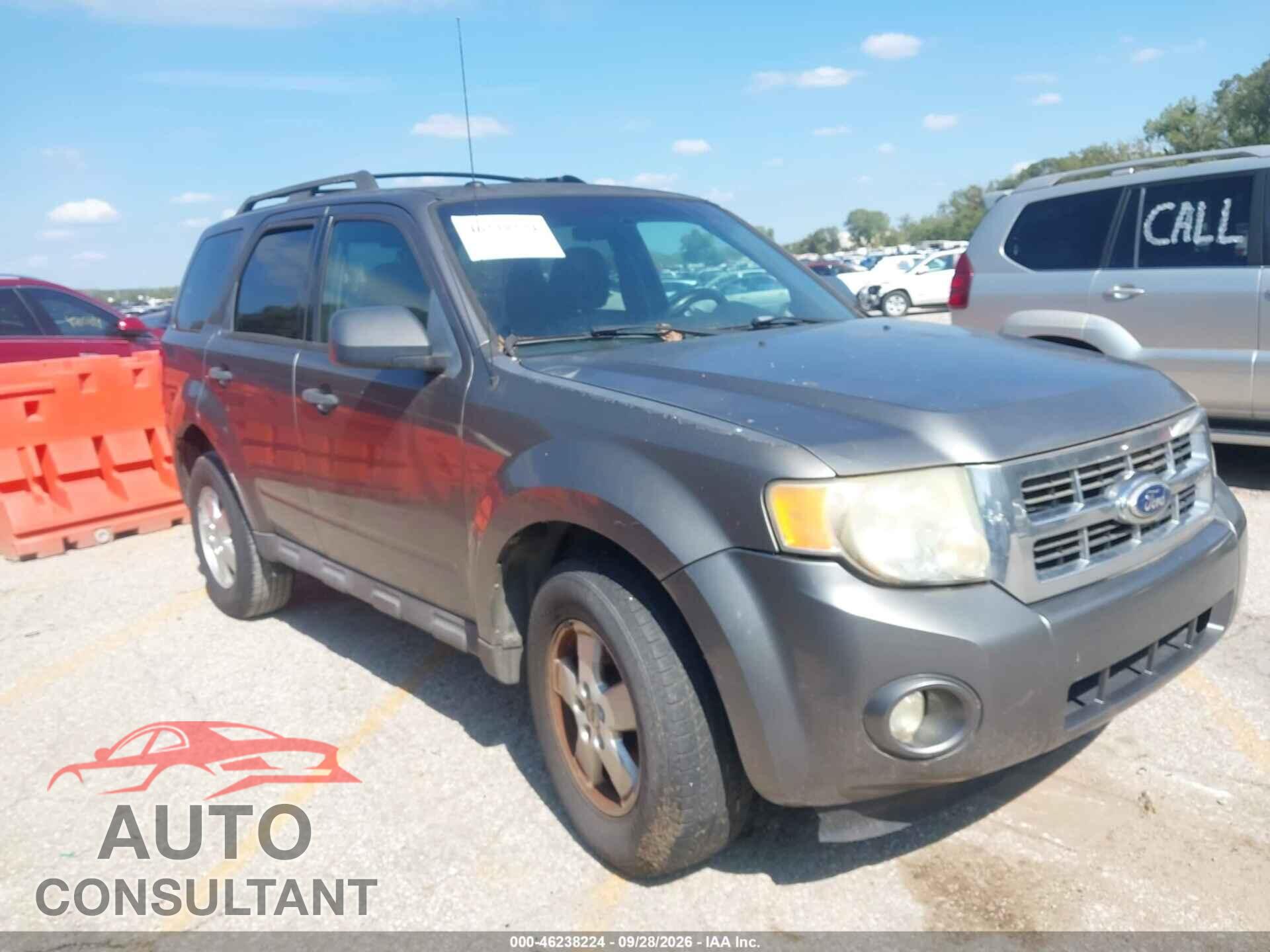 FORD ESCAPE 2010 - 1FMCU0D77AKB62119