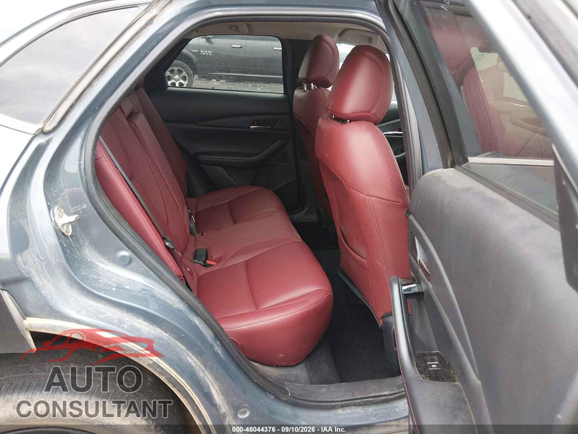 MAZDA CX-30 2023 - 3MVDMBCM0PM524576