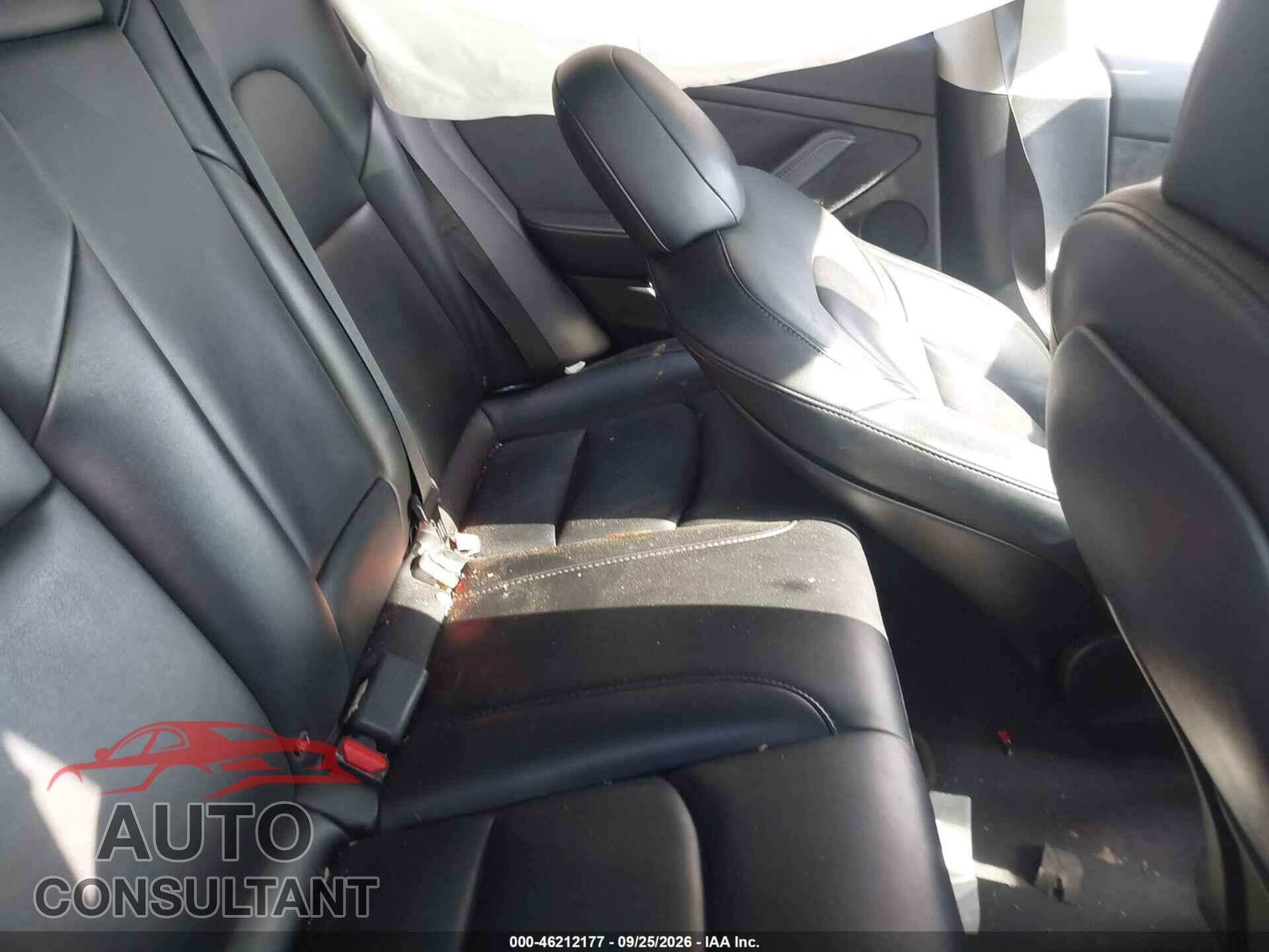 TESLA MODEL 3 2022 - 5YJ3E1EA5NF189355