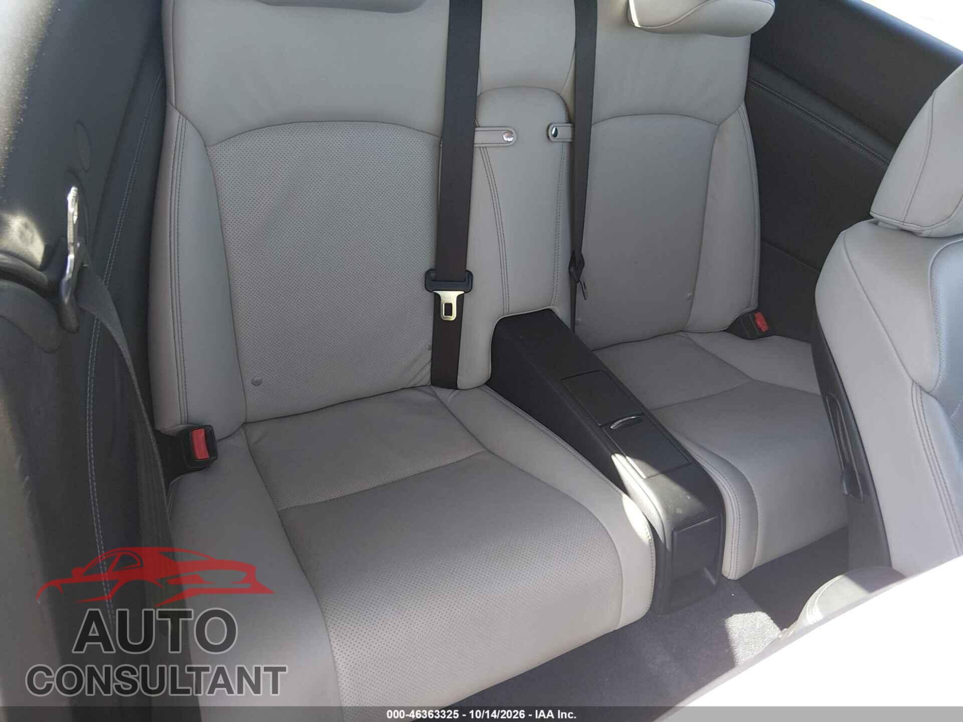 LEXUS IS 250C 2013 - JTHFF2C24D2527601