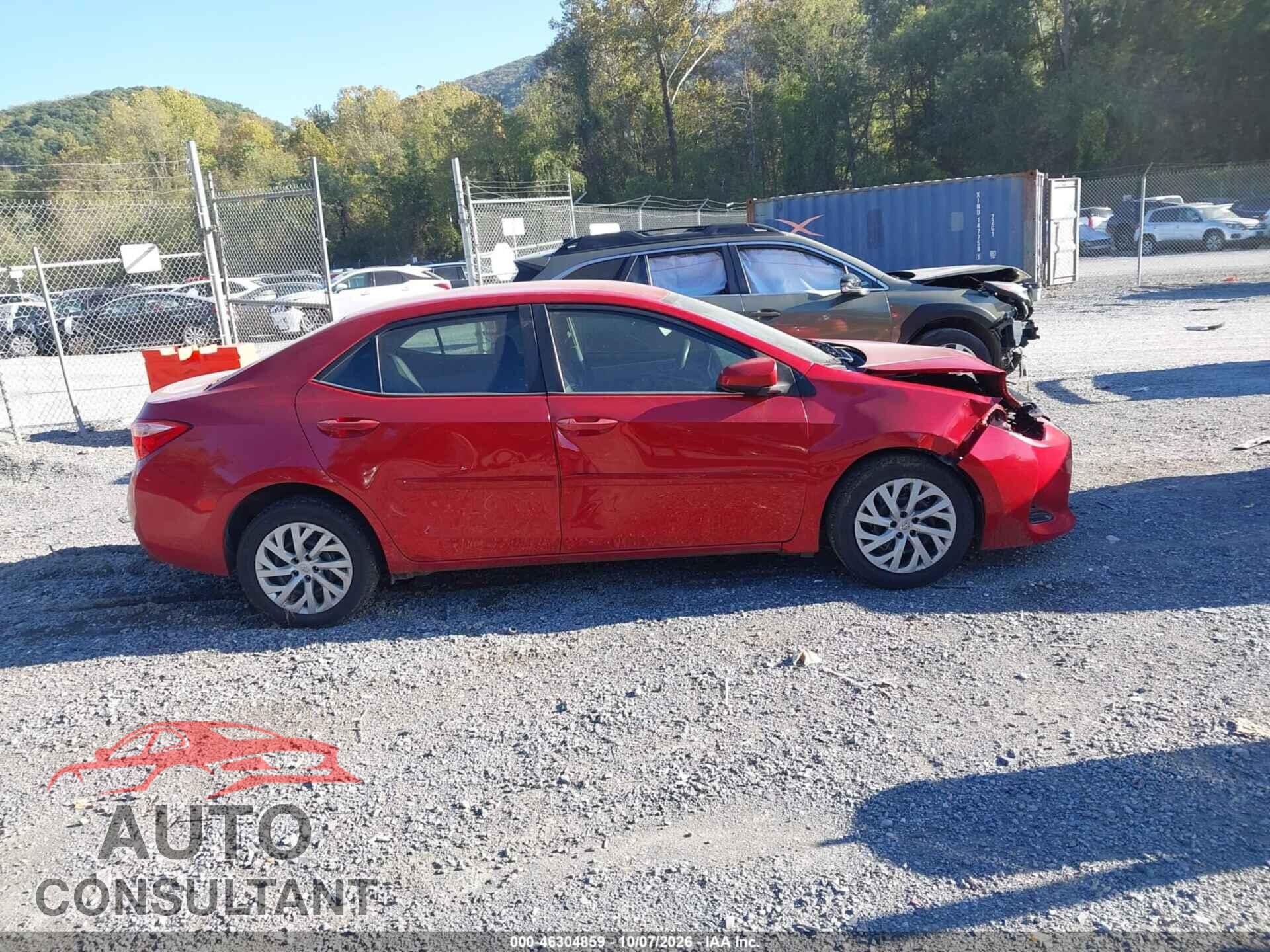 TOYOTA COROLLA 2017 - 2T1BURHEXHC847868