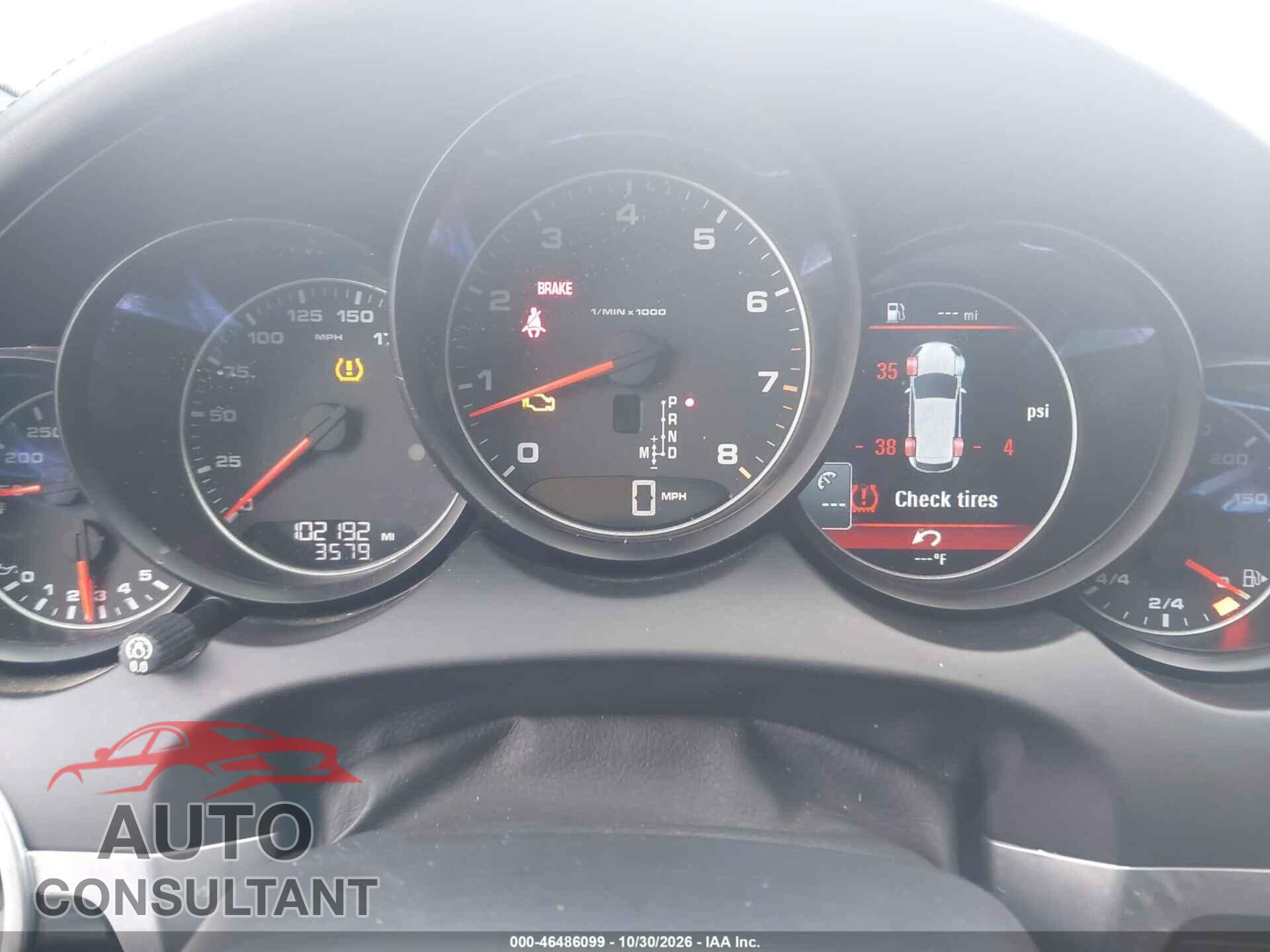 PORSCHE CAYENNE 2016 - WP1AA2A24GLA01074