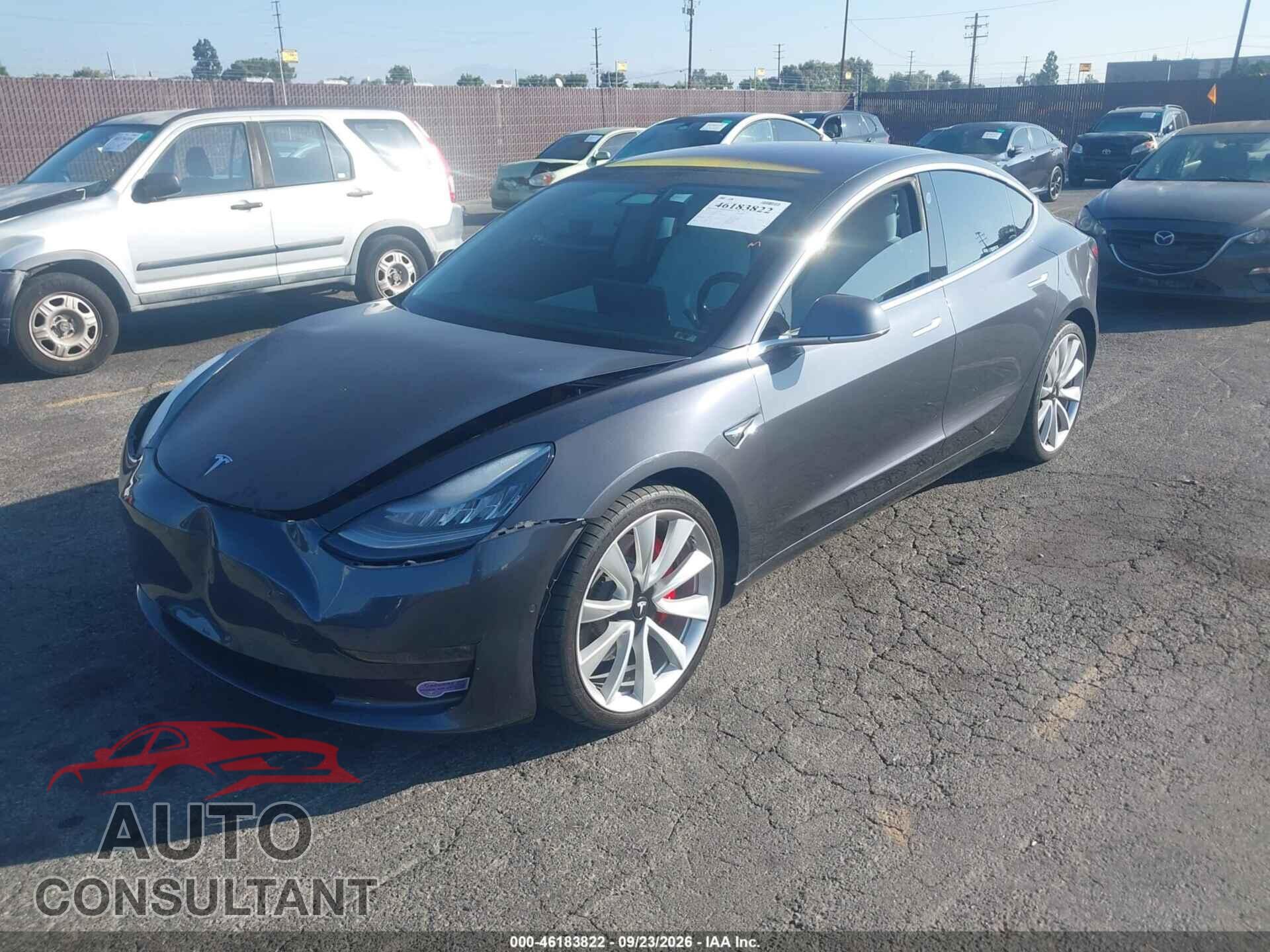 TESLA MODEL 3 2018 - 5YJ3E1EB7JF171118