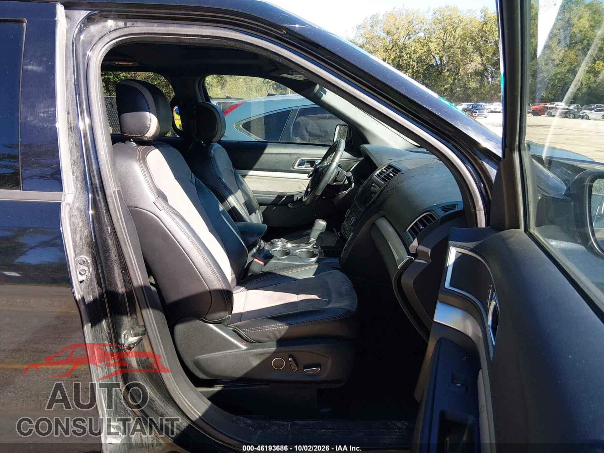 FORD EXPLORER 2017 - 1FM5K8D87HGD32935