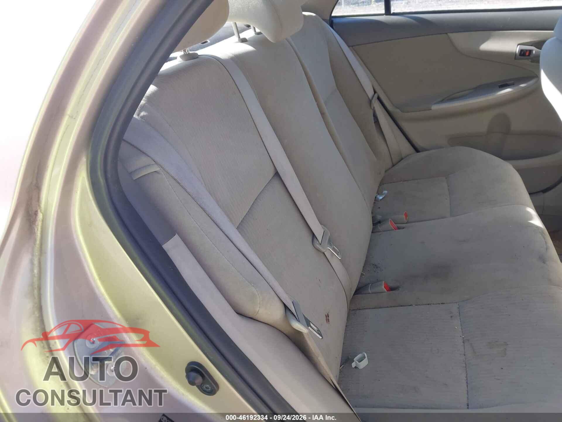 TOYOTA COROLLA 2010 - 2T1BU4EEXAC306364