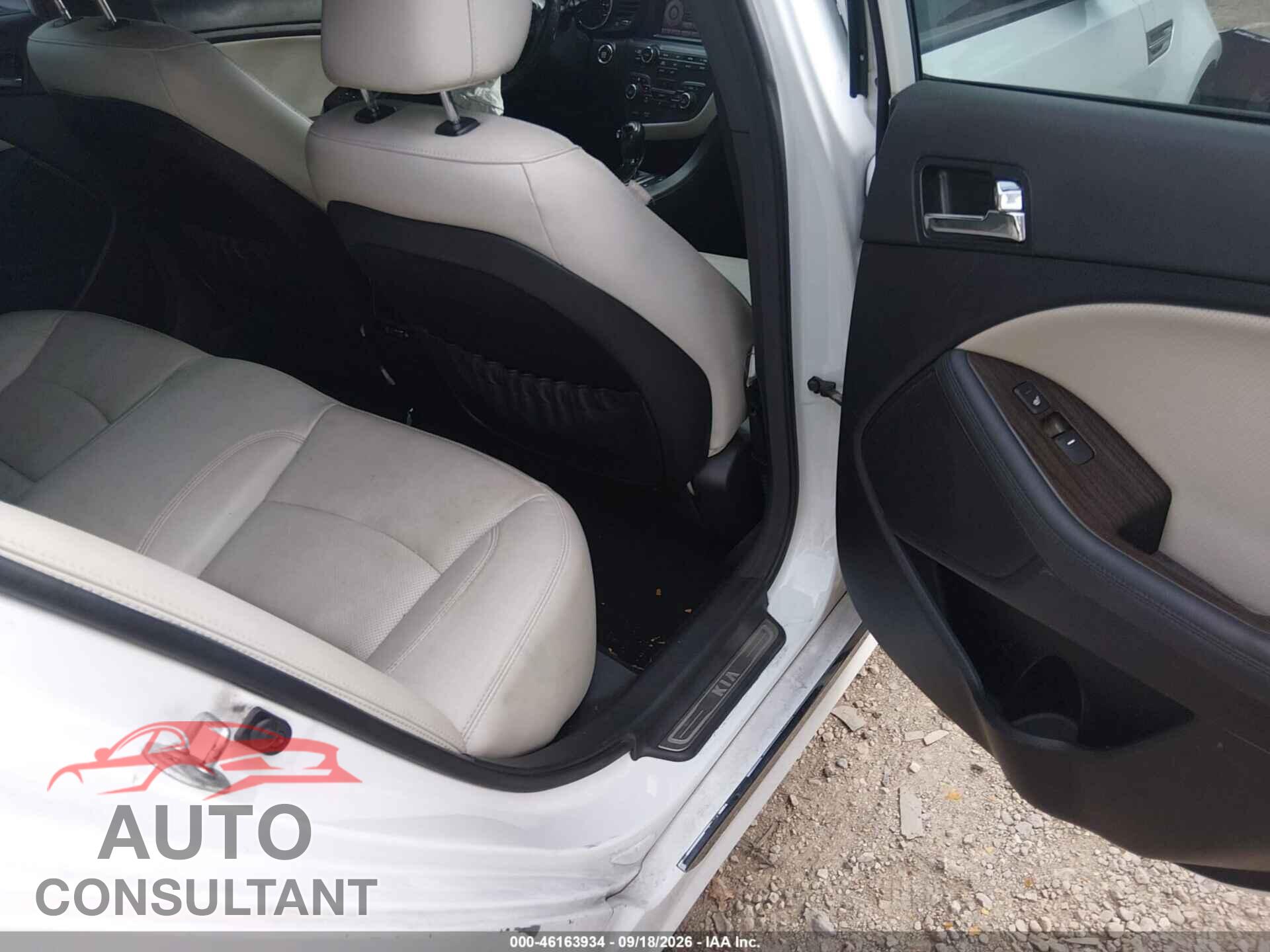 KIA OPTIMA 2013 - 5XXGR4A64DG206408