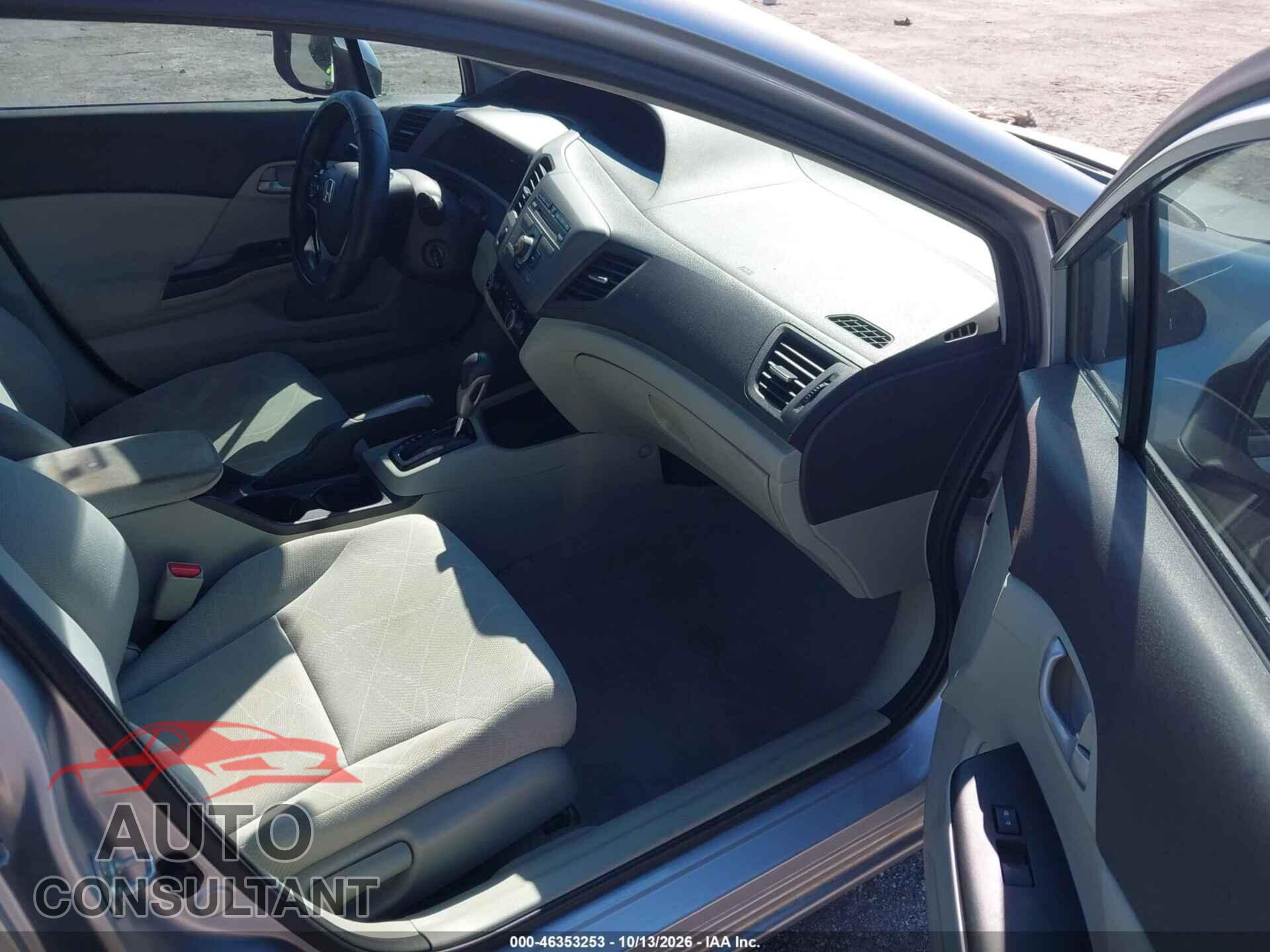 HONDA CIVIC 2012 - 19XFB2F54CE047532