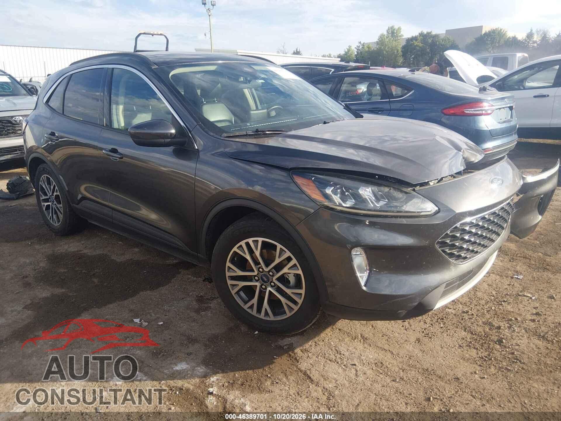 FORD ESCAPE 2020 - 1FMCU0H63LUA54640