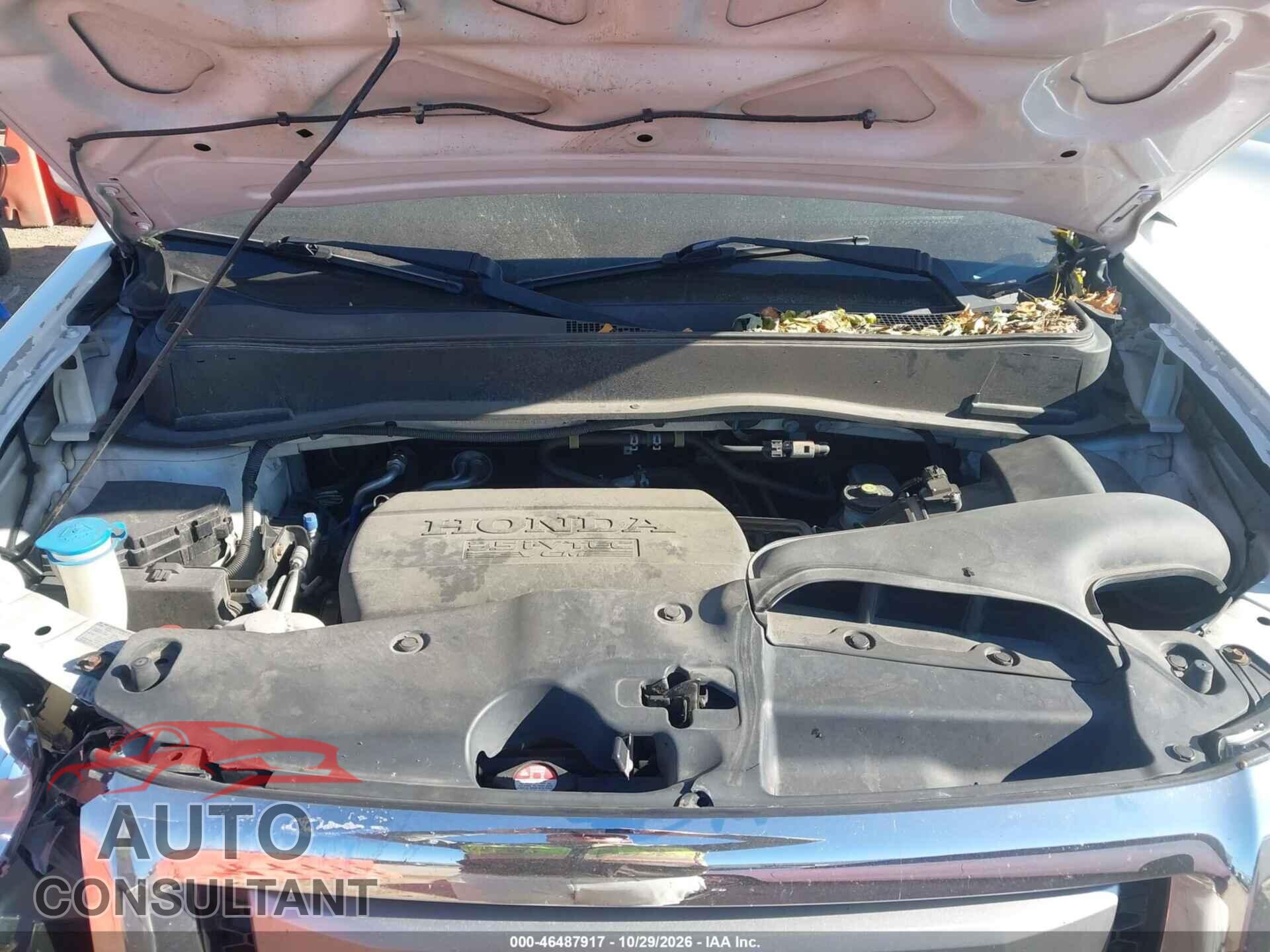 HONDA PILOT 2011 - 5FNYF4H92BB104957
