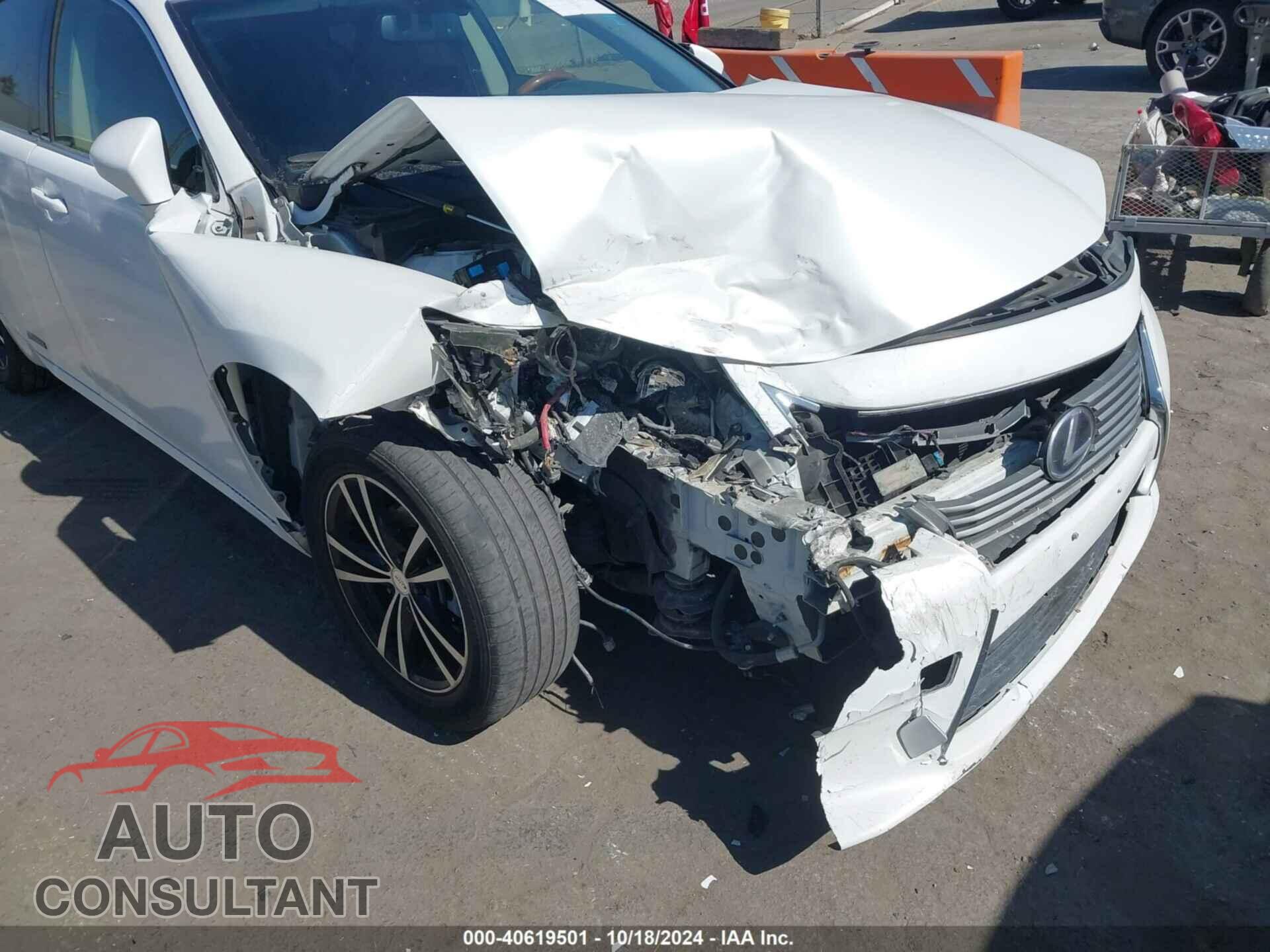 LEXUS ES 300H 2013 - JTHBW1GG8D2000515