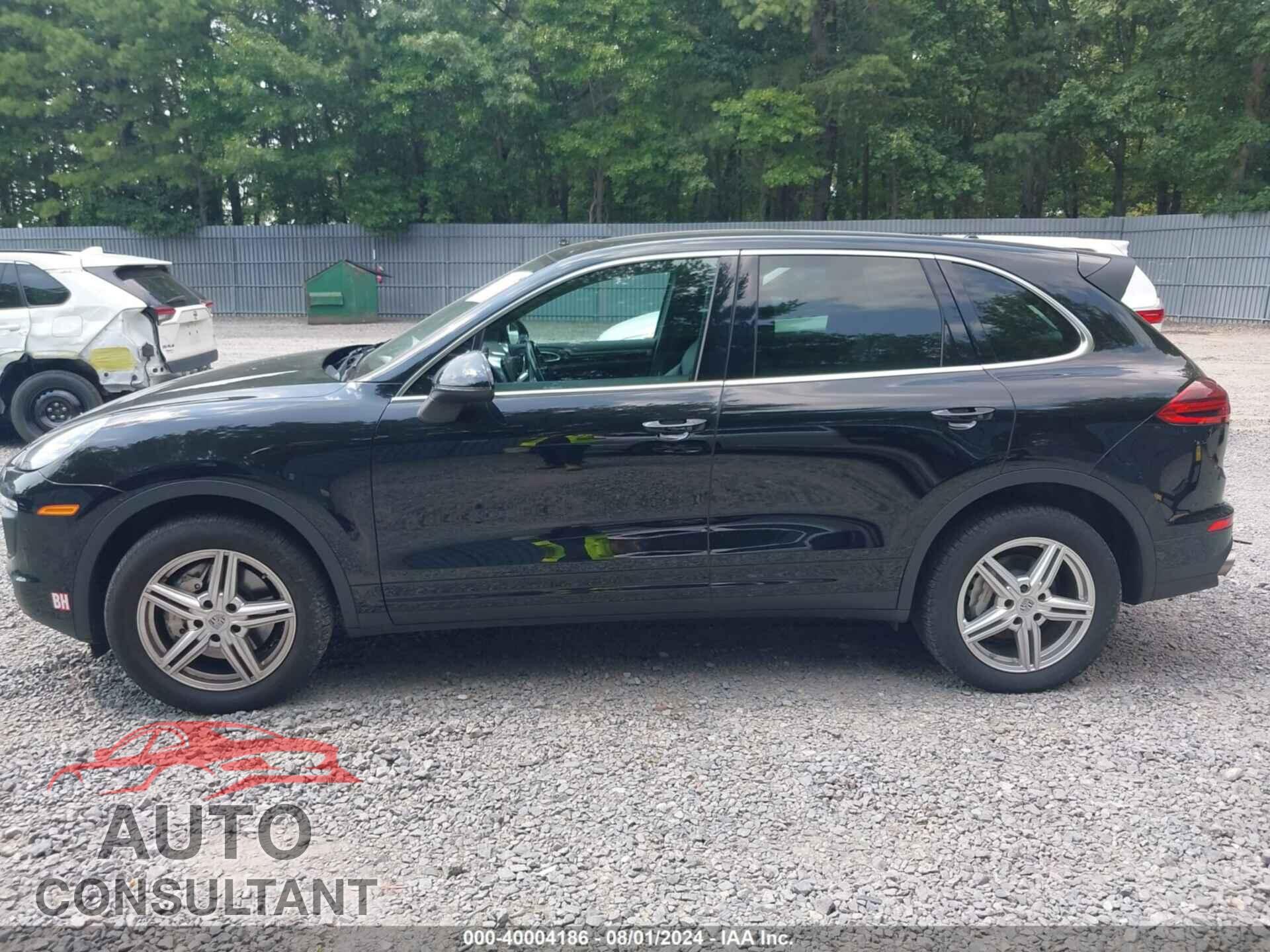 PORSCHE CAYENNE 2017 - WP1AB2A20HLA52845