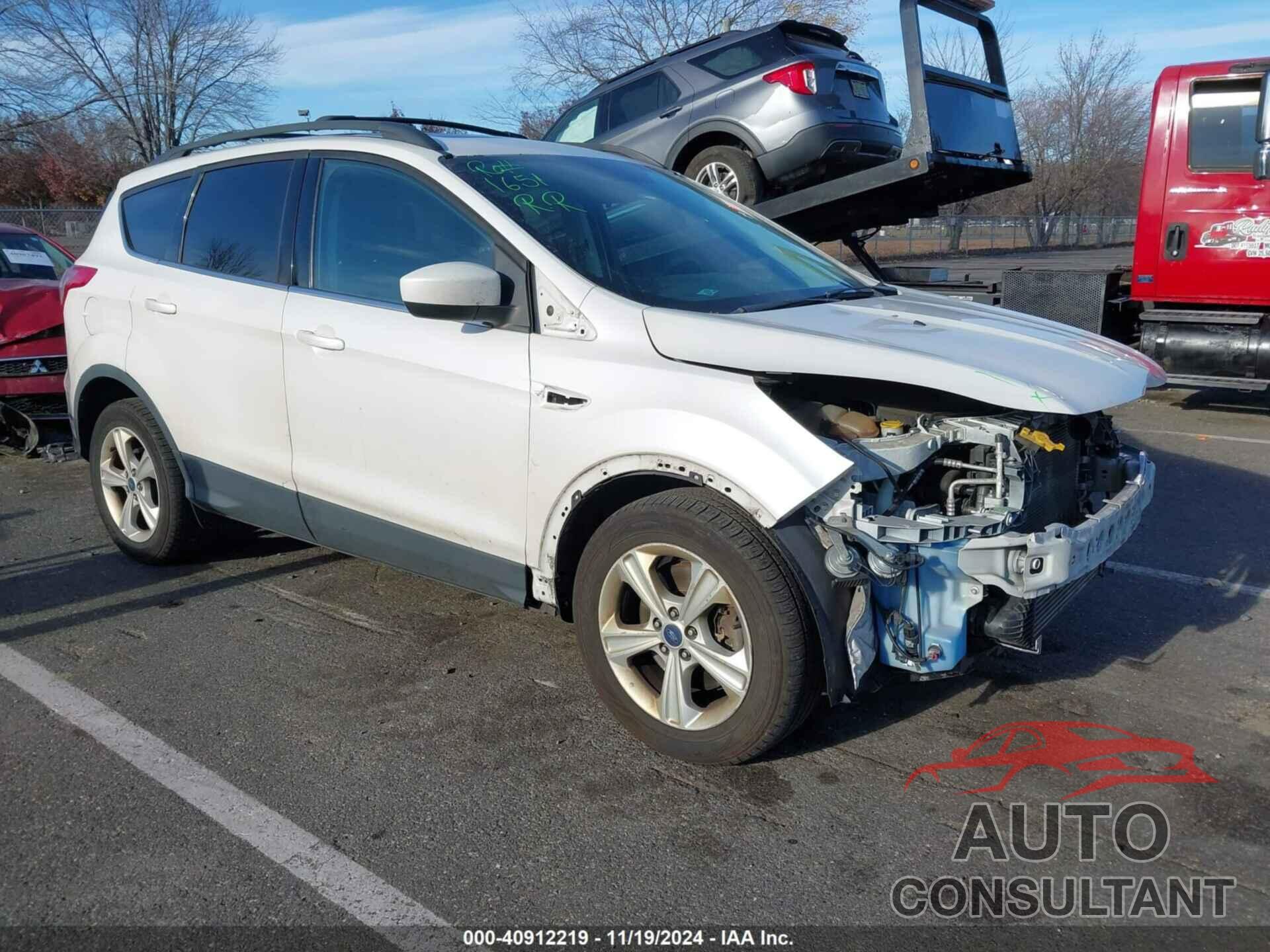 FORD ESCAPE 2016 - 1FMCU9G96GUC32563