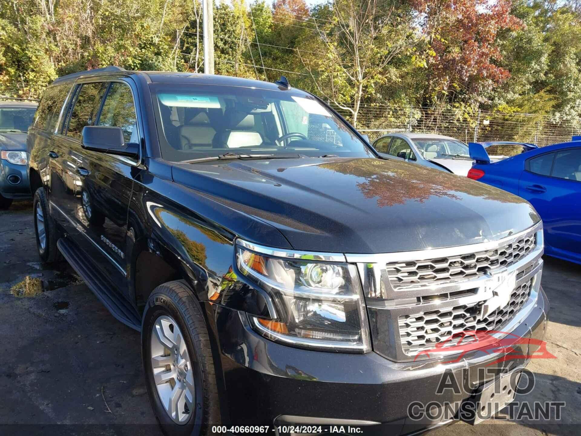 CHEVROLET SUBURBAN 2019 - 1GNSKHKC6KR320745