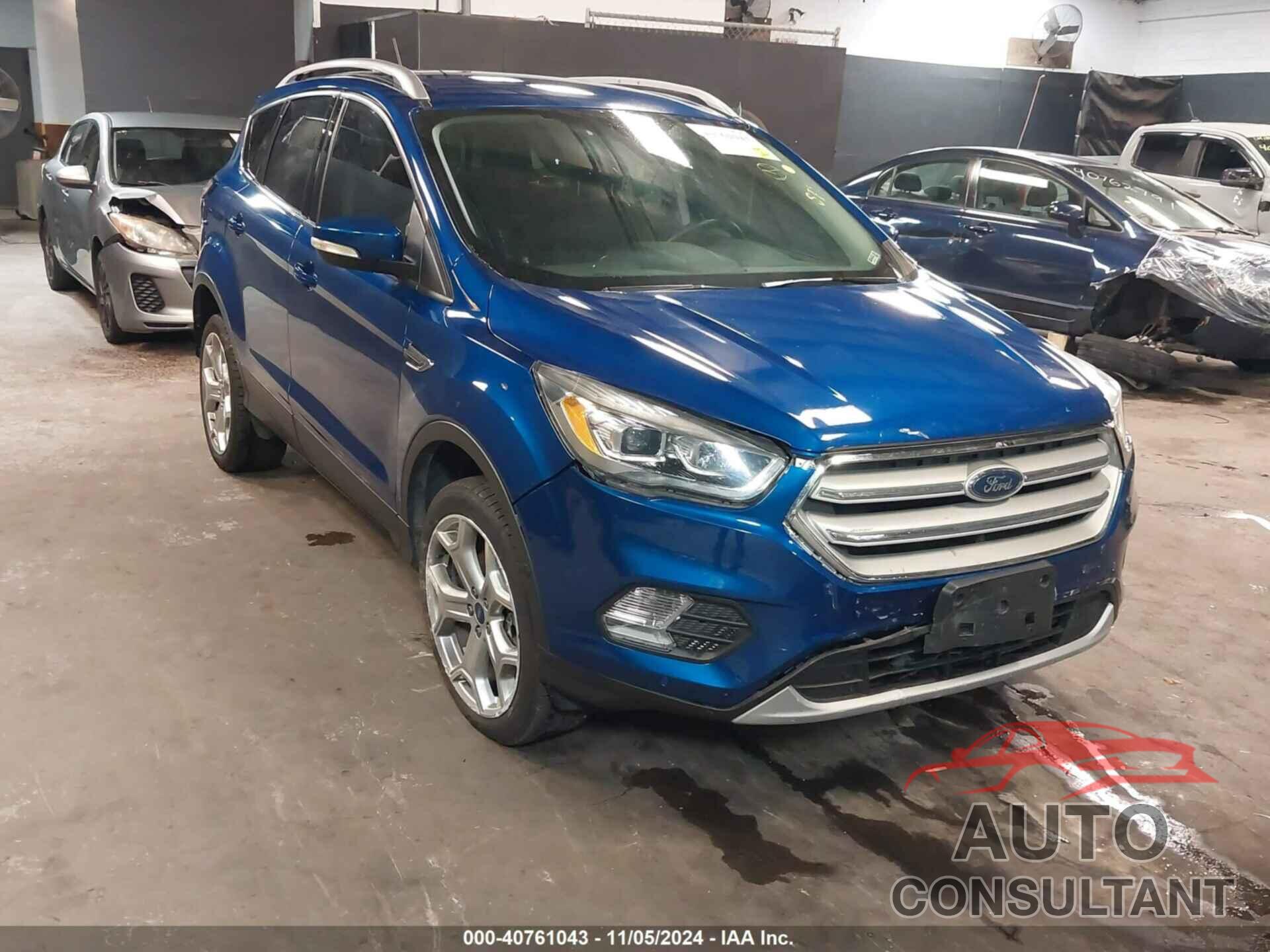 FORD ESCAPE 2018 - 1FMCU9J99JUB26513