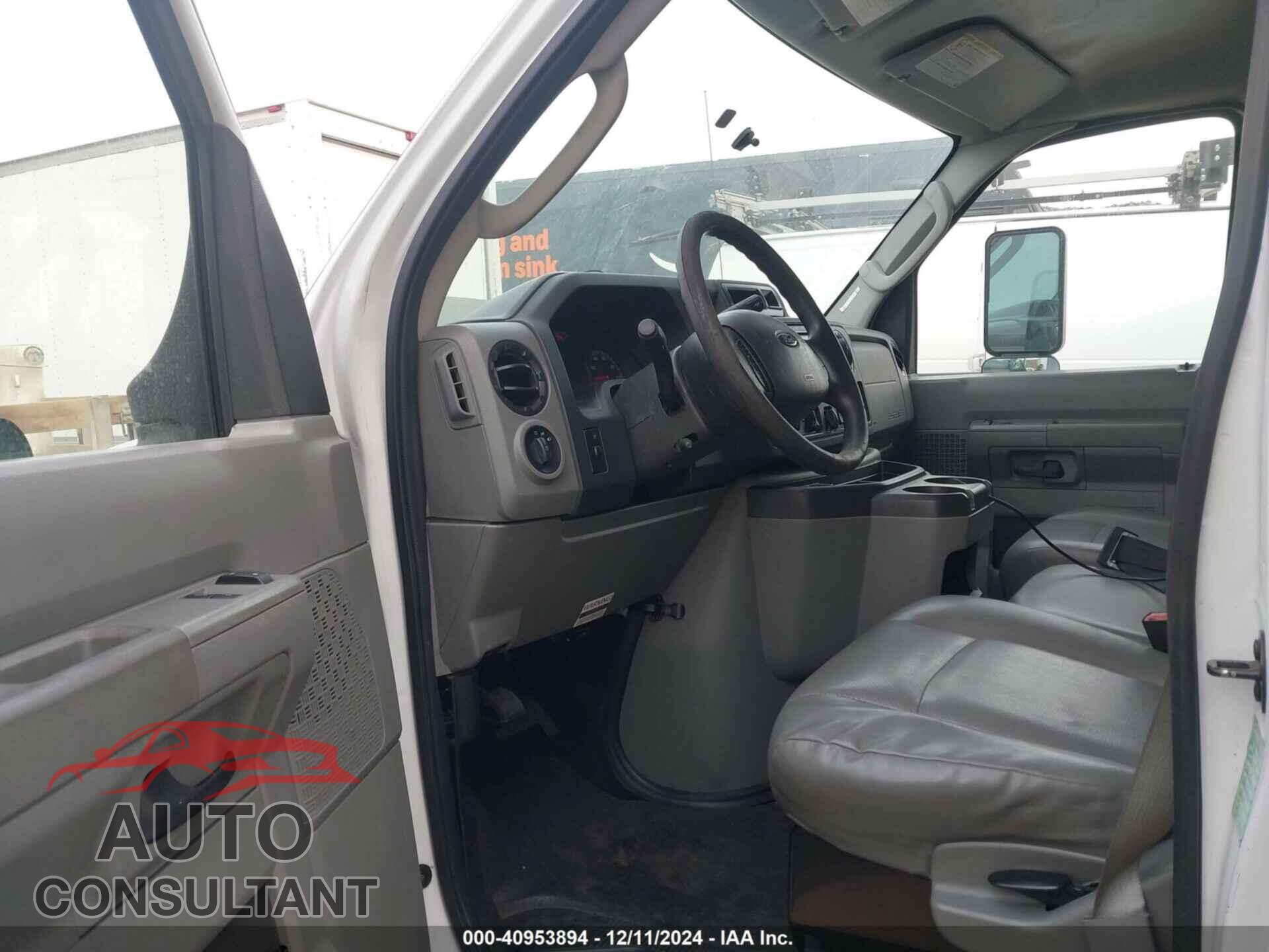 FORD E-450 CUTAWAY 2015 - 1FDXE4FS2FDA20103