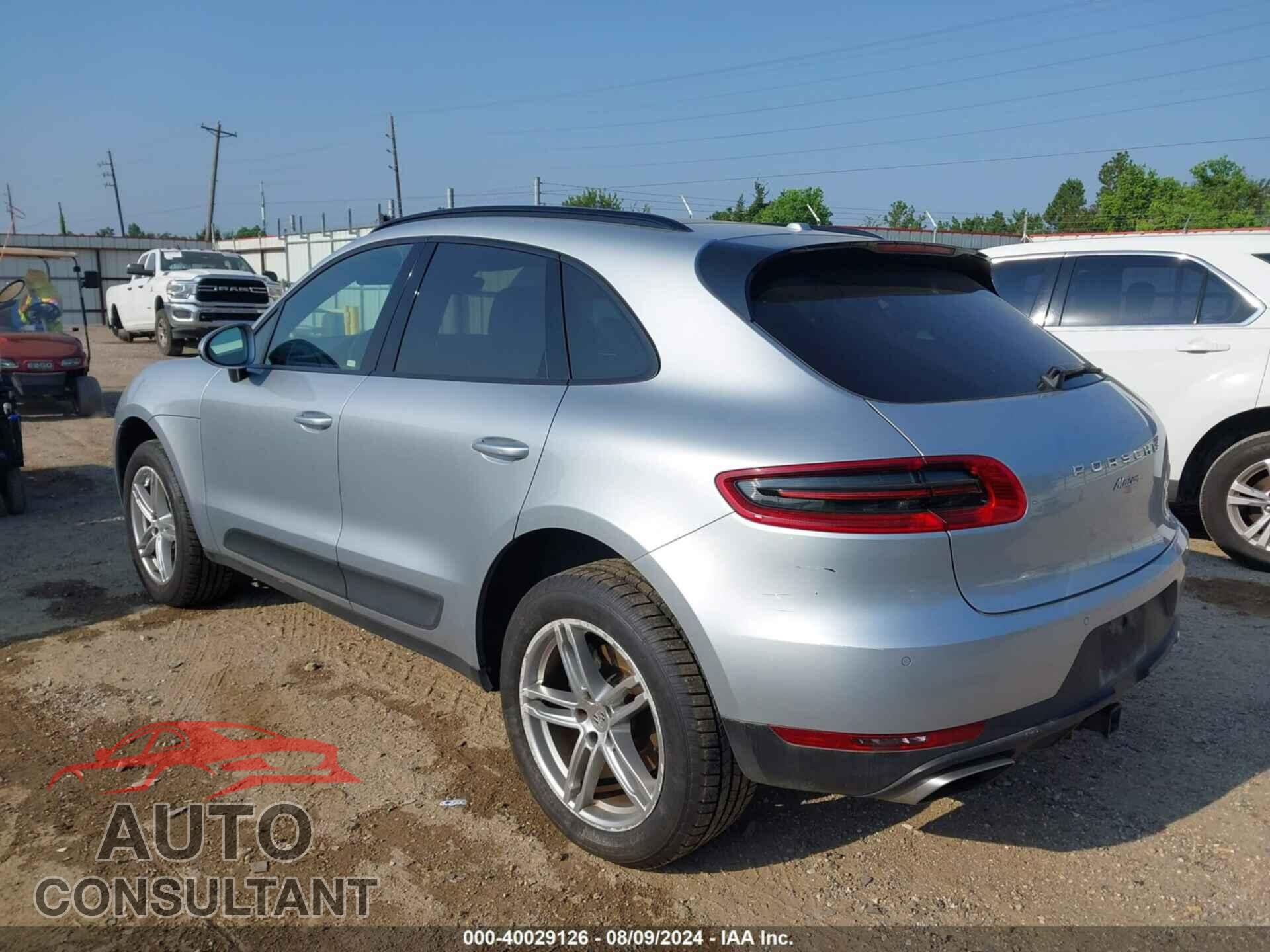 PORSCHE MACAN 2017 - WP1AA2A55HLB82780