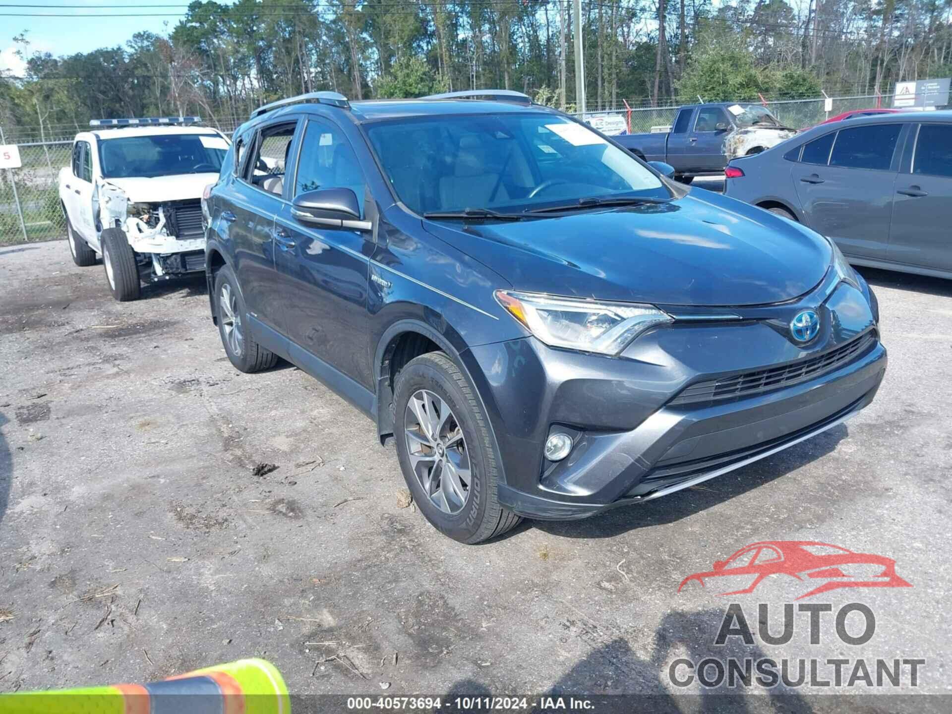 TOYOTA RAV4 HYBRID 2017 - JTMRJREV7HD136367