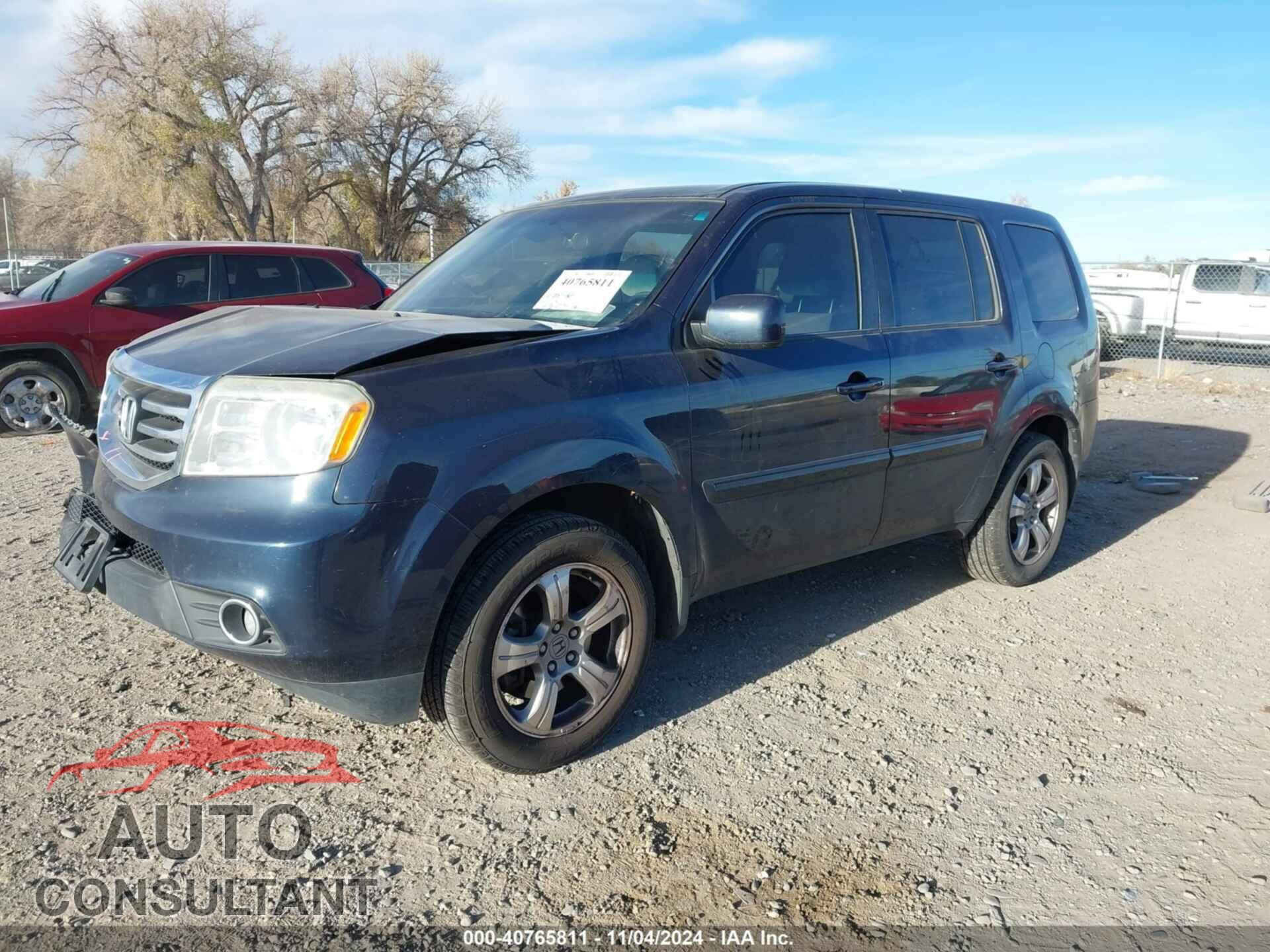 HONDA PILOT 2012 - 5FNYF4H48CB059366