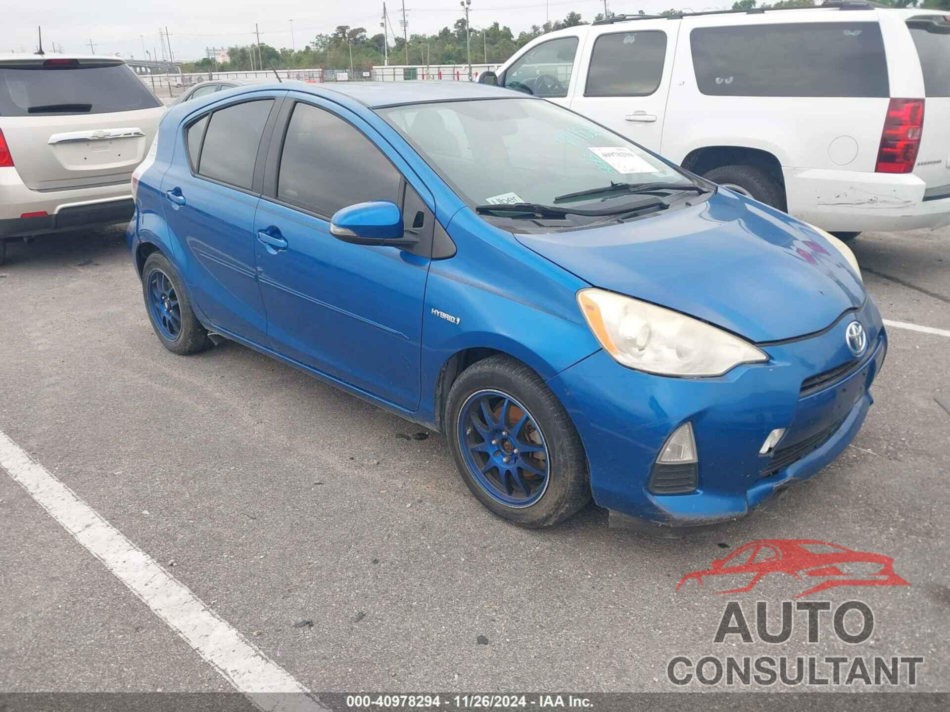 TOYOTA PRIUS C 2013 - JTDKDTB38D1045516