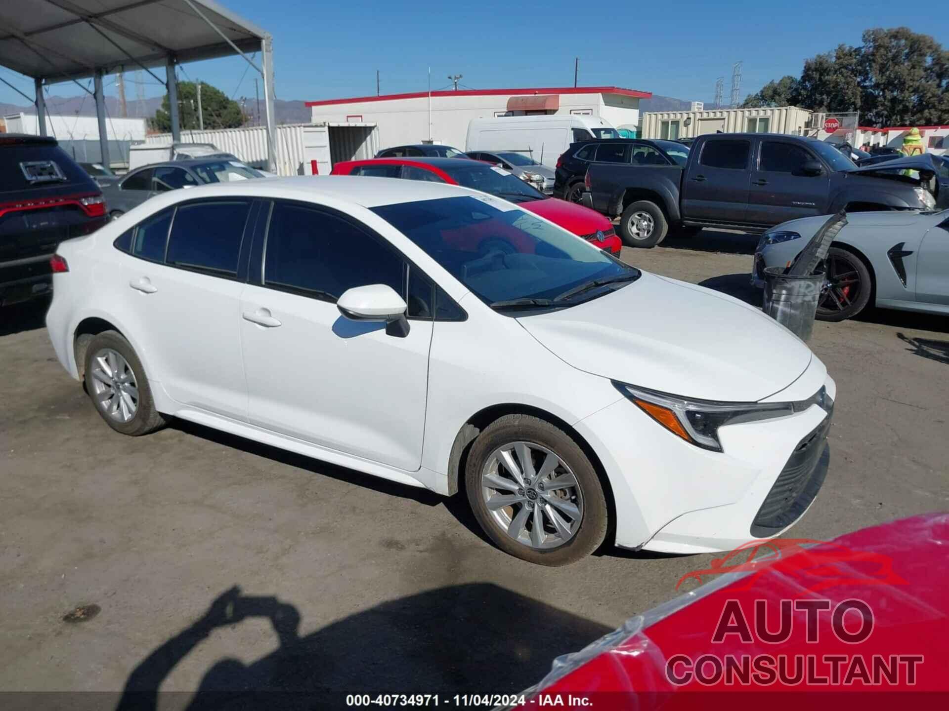 TOYOTA COROLLA 2023 - JTDBCMFE4P3007388