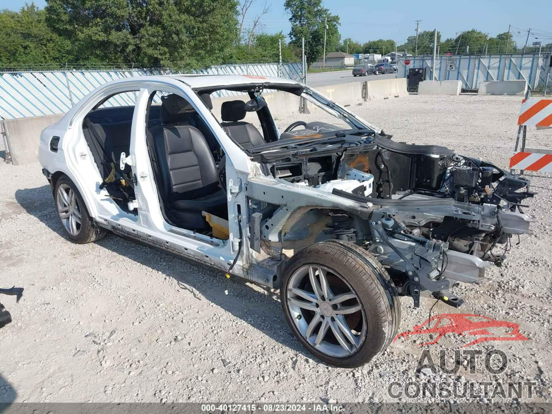 MERCEDES-BENZ C 250 2014 - WDDGF4HB5ER314150