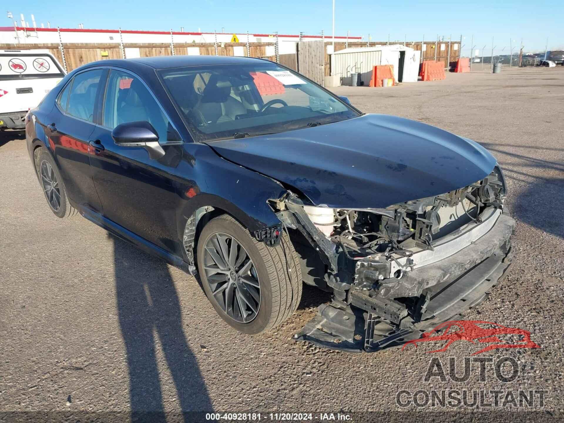 TOYOTA CAMRY 2022 - 4T1G11AK7NU687457