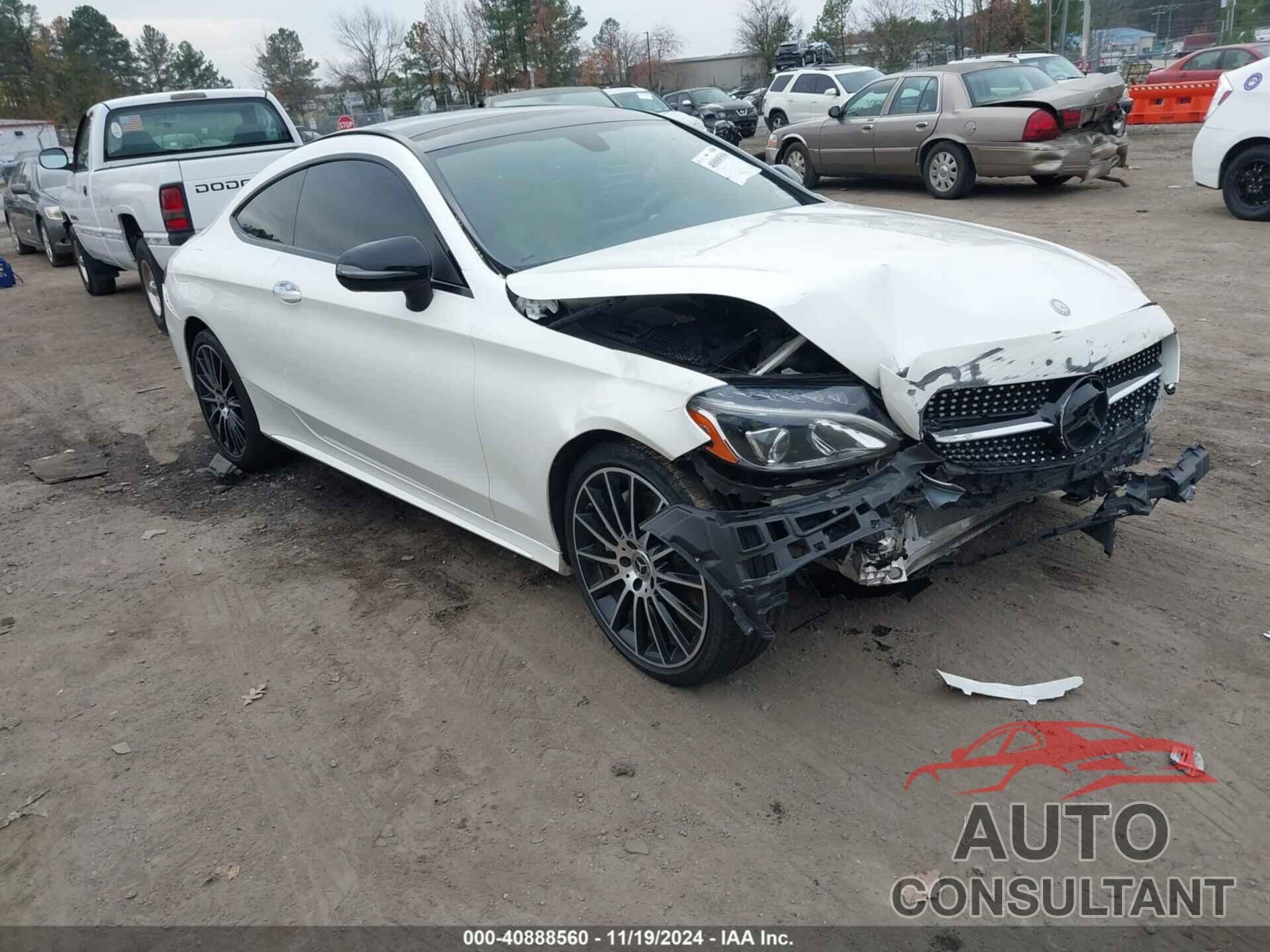 MERCEDES-BENZ C 300 2017 - WDDWJ4KB5HF520612