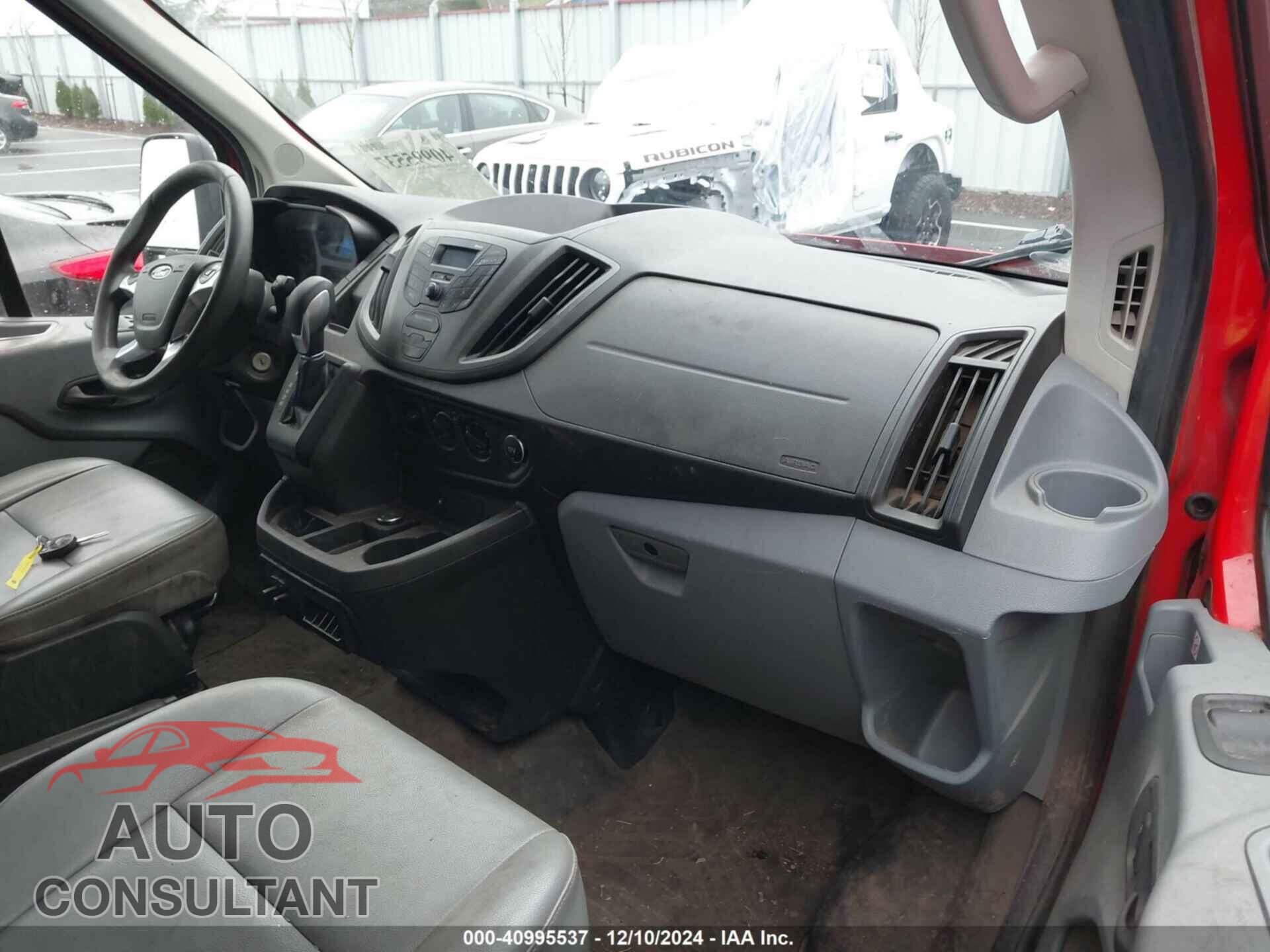 FORD TRANSIT-250 2019 - 1FTYR2UM9KKA59833
