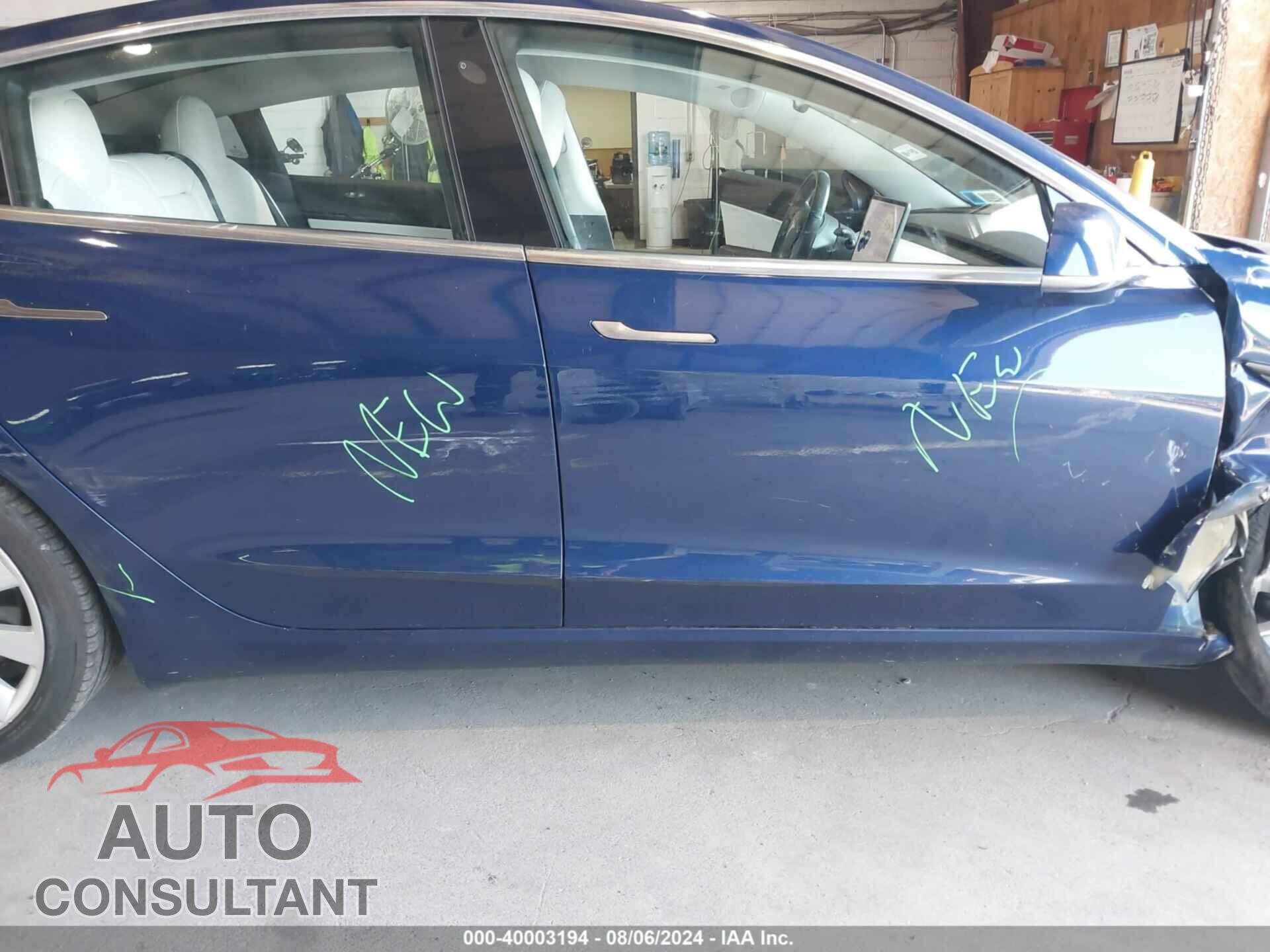 TESLA MODEL 3 2018 - 5YJ3E1EB2JF097736