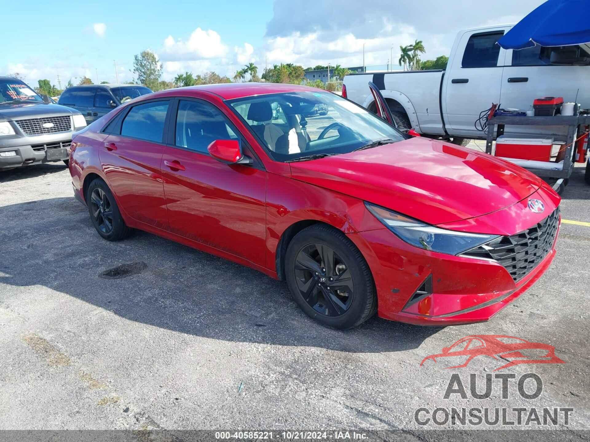 HYUNDAI ELANTRA 2023 - KMHLM4AG4PU461723