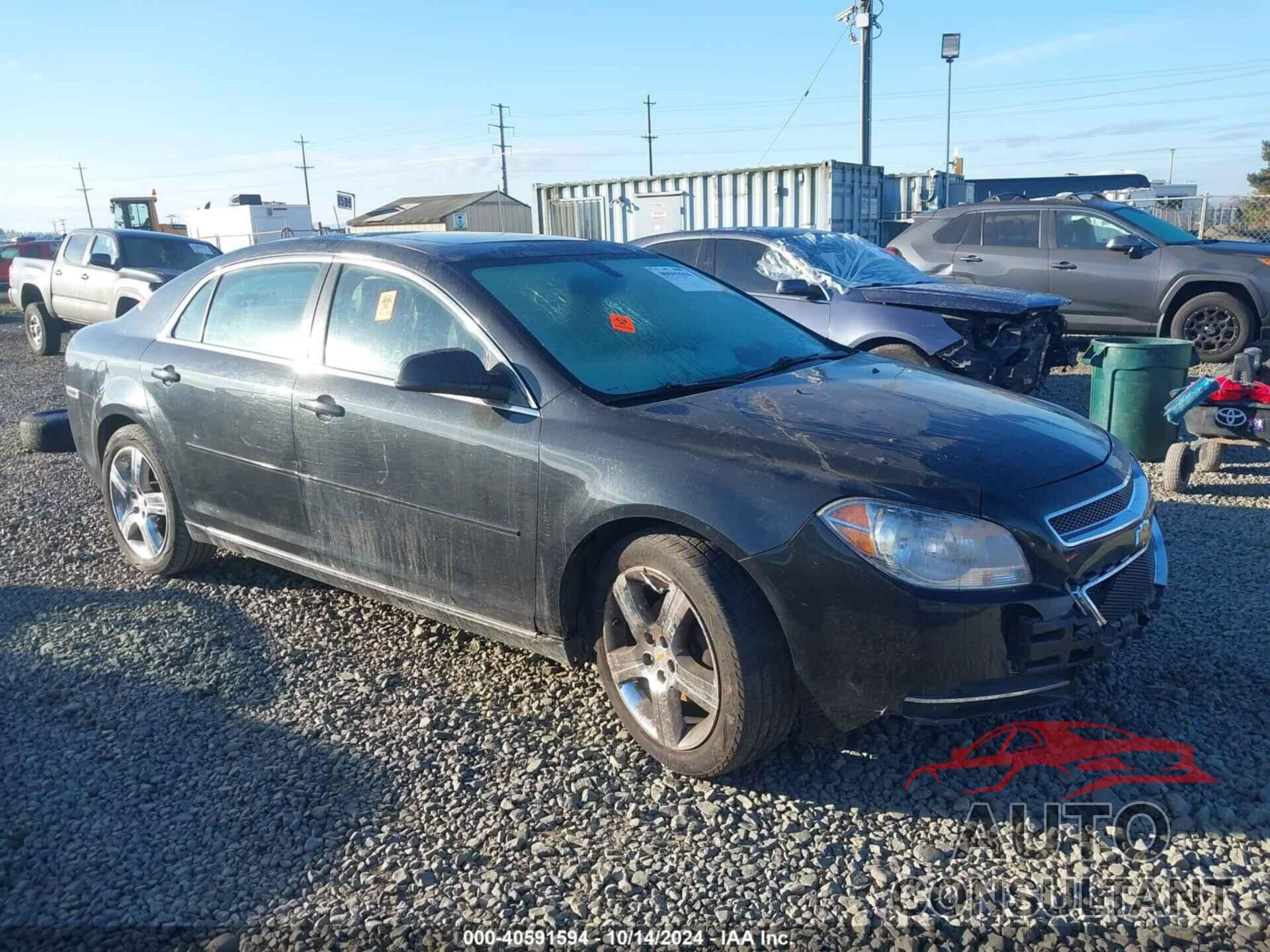 CHEVROLET MALIBU 2011 - 1G1ZD5E71BF105265