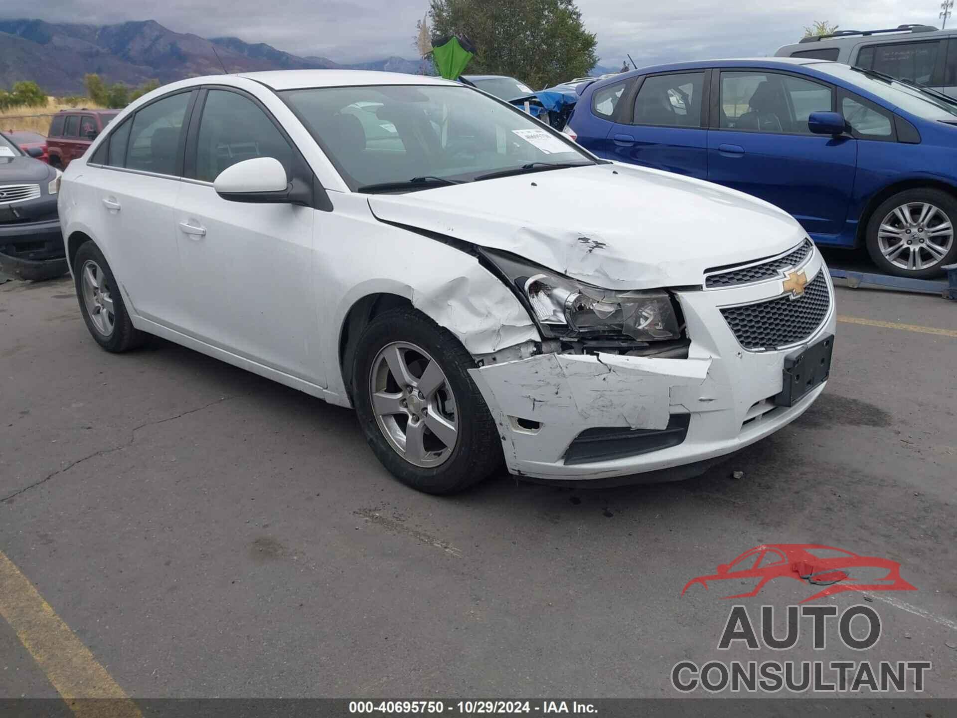 CHEVROLET CRUZE 2014 - 1G1PC5SBXE7381963