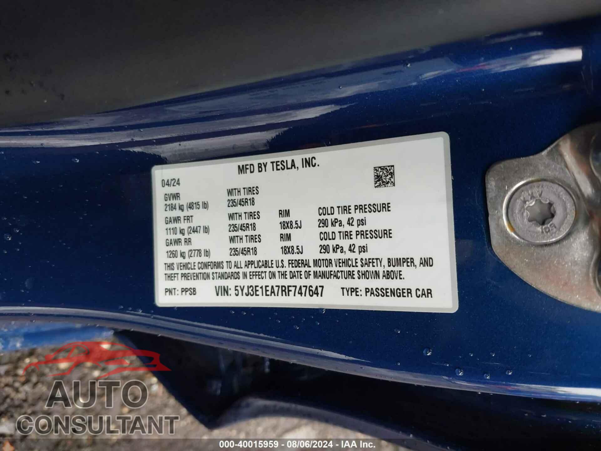 TESLA MODEL 3 2024 - 5YJ3E1EA7RF747647
