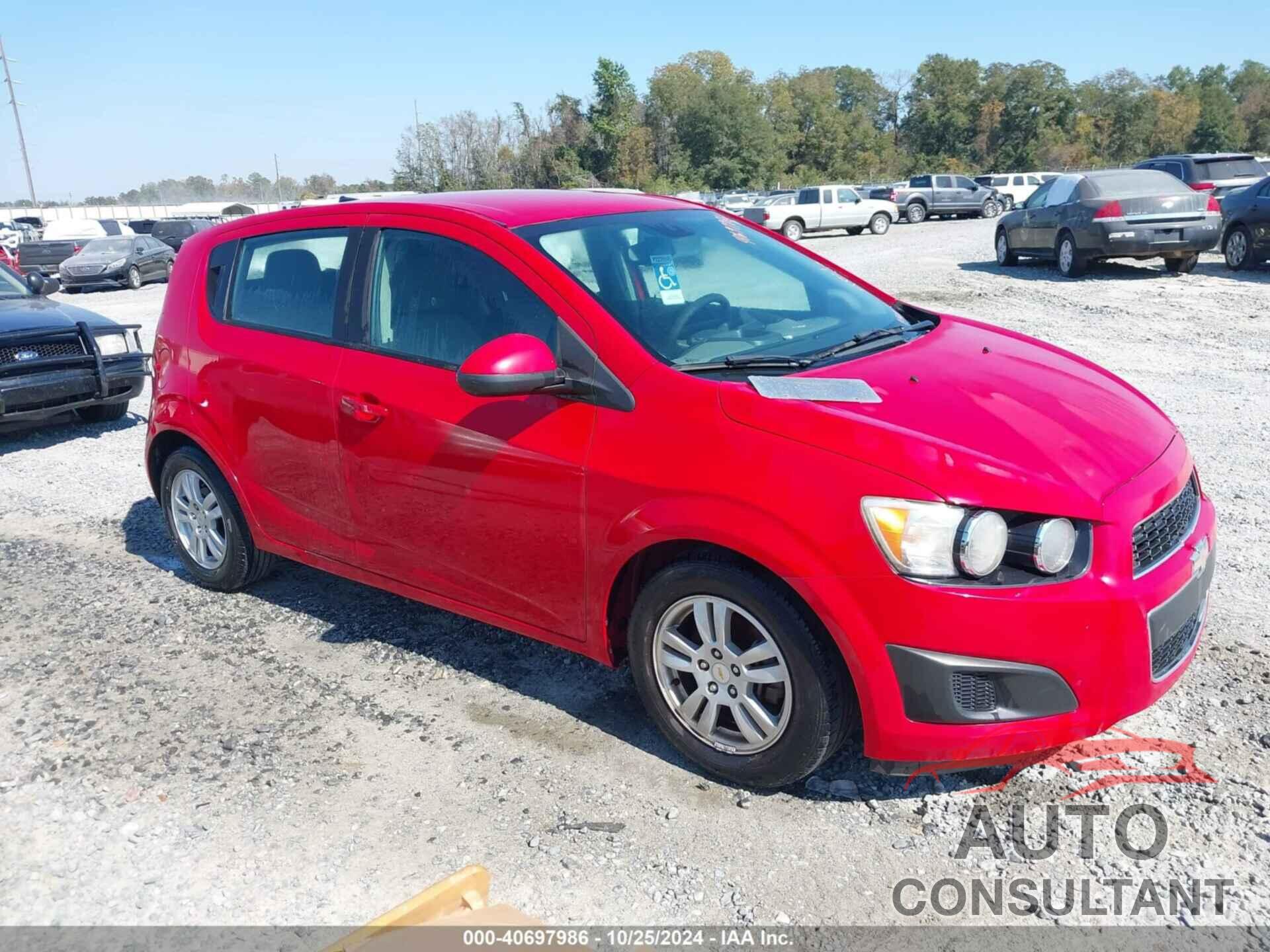 CHEVROLET SONIC 2012 - 1G1JA6SH7C4143945