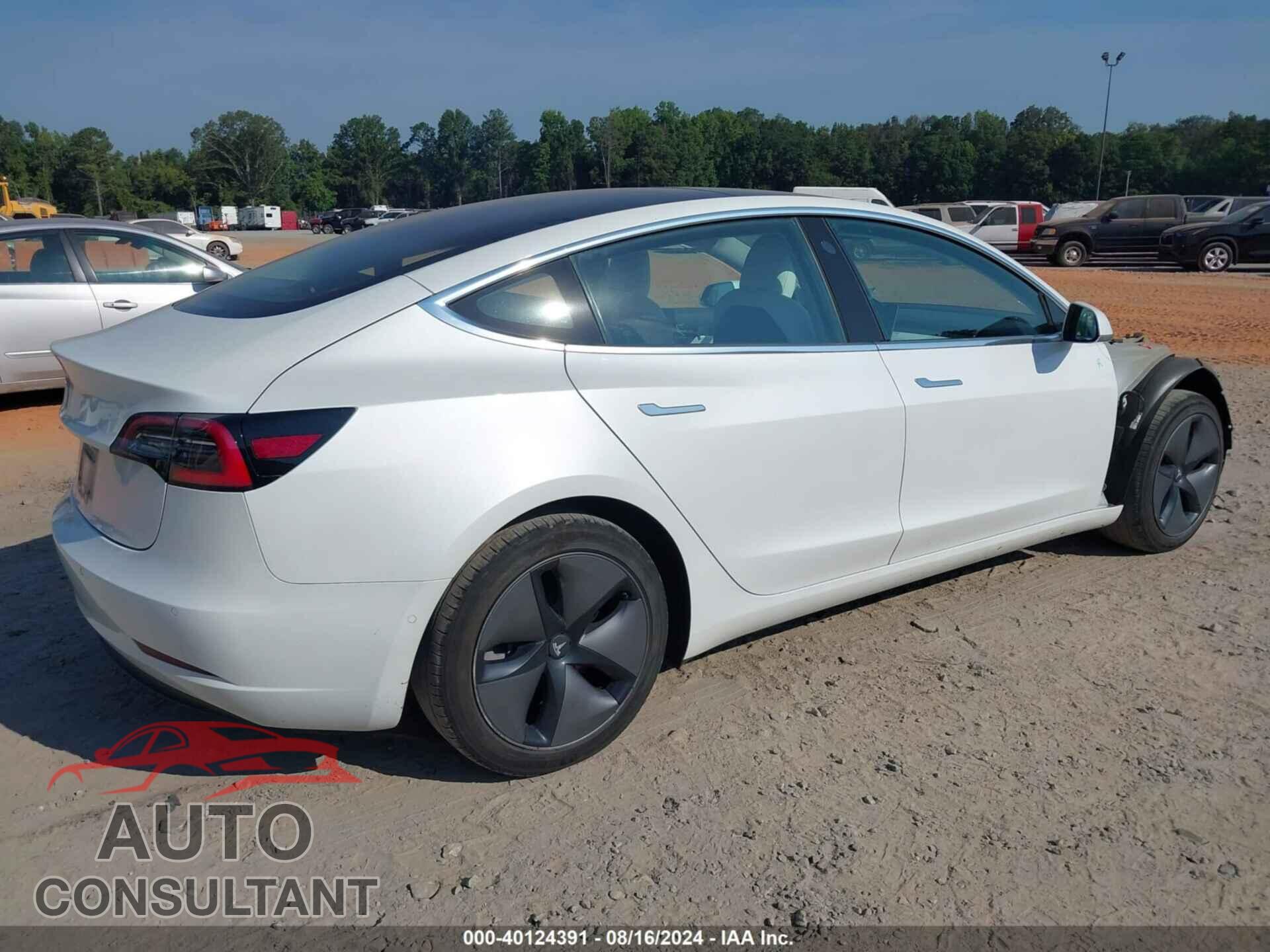 TESLA MODEL 3 2018 - 5YJ3E1EA5JF168533