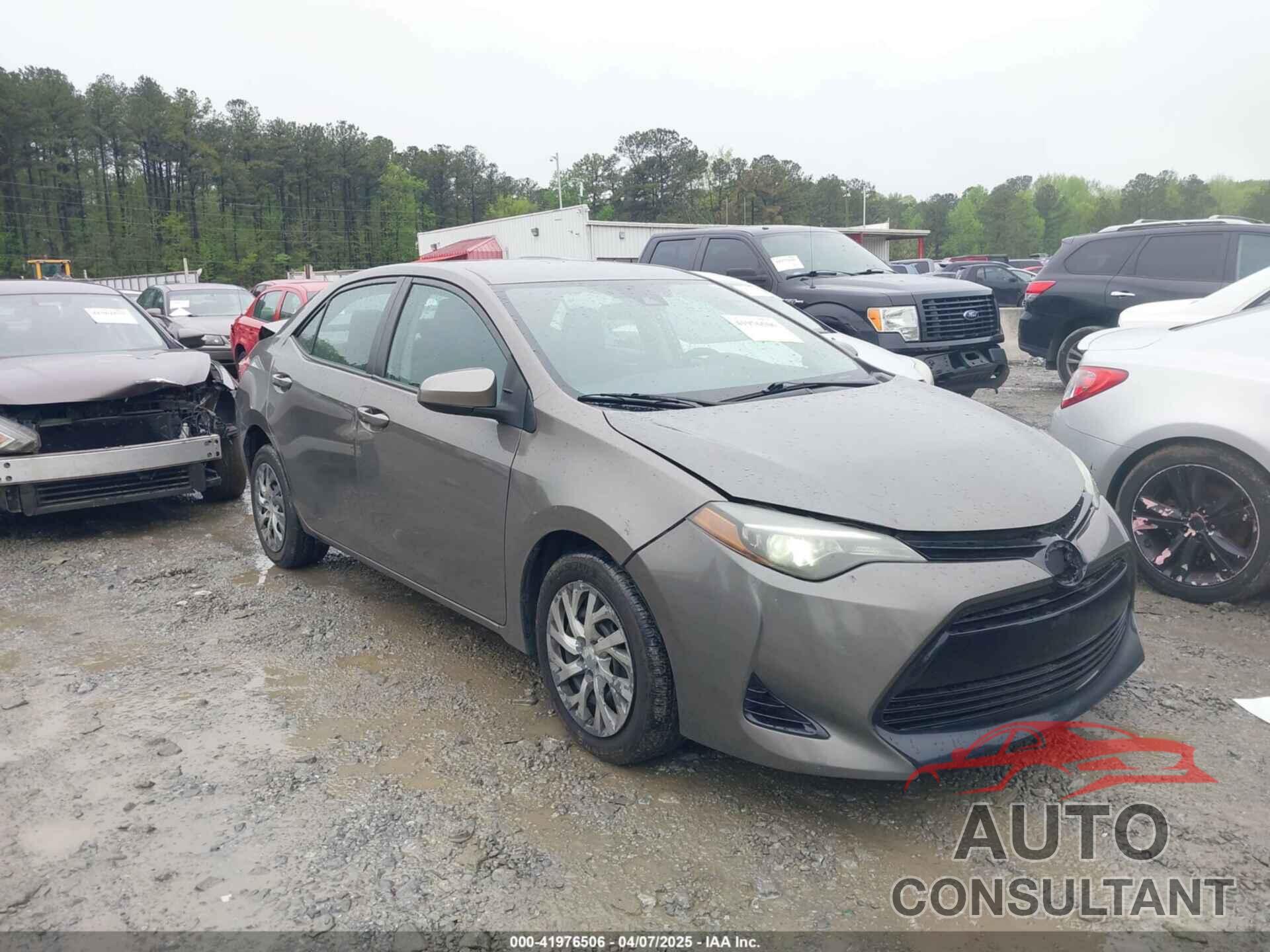 TOYOTA COROLLA 2018 - 2T1BURHEXJC988493