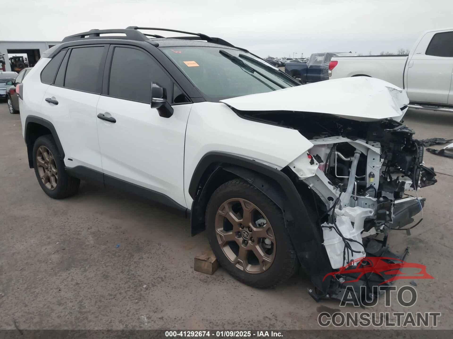 TOYOTA RAV4 HYBRID 2024 - 2T3UWRFV6RW235390